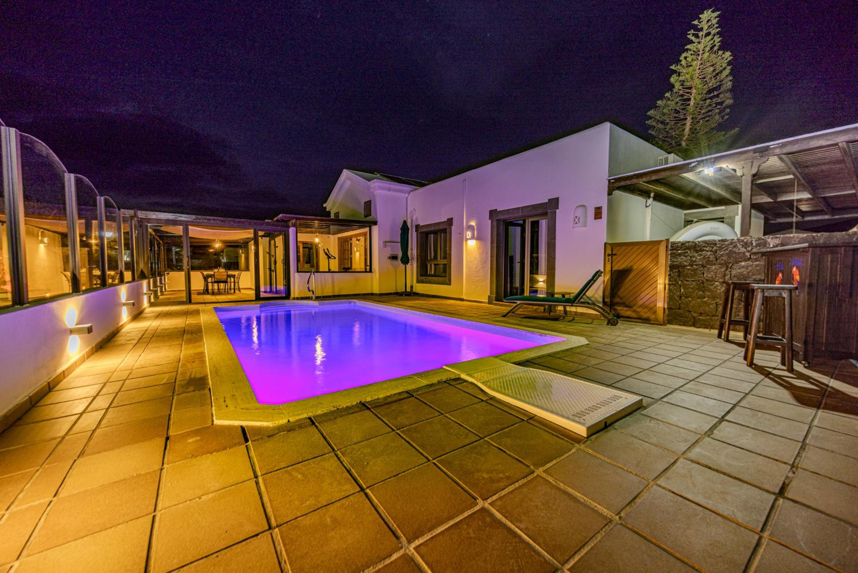 Hotel Casa Carla - Image 1