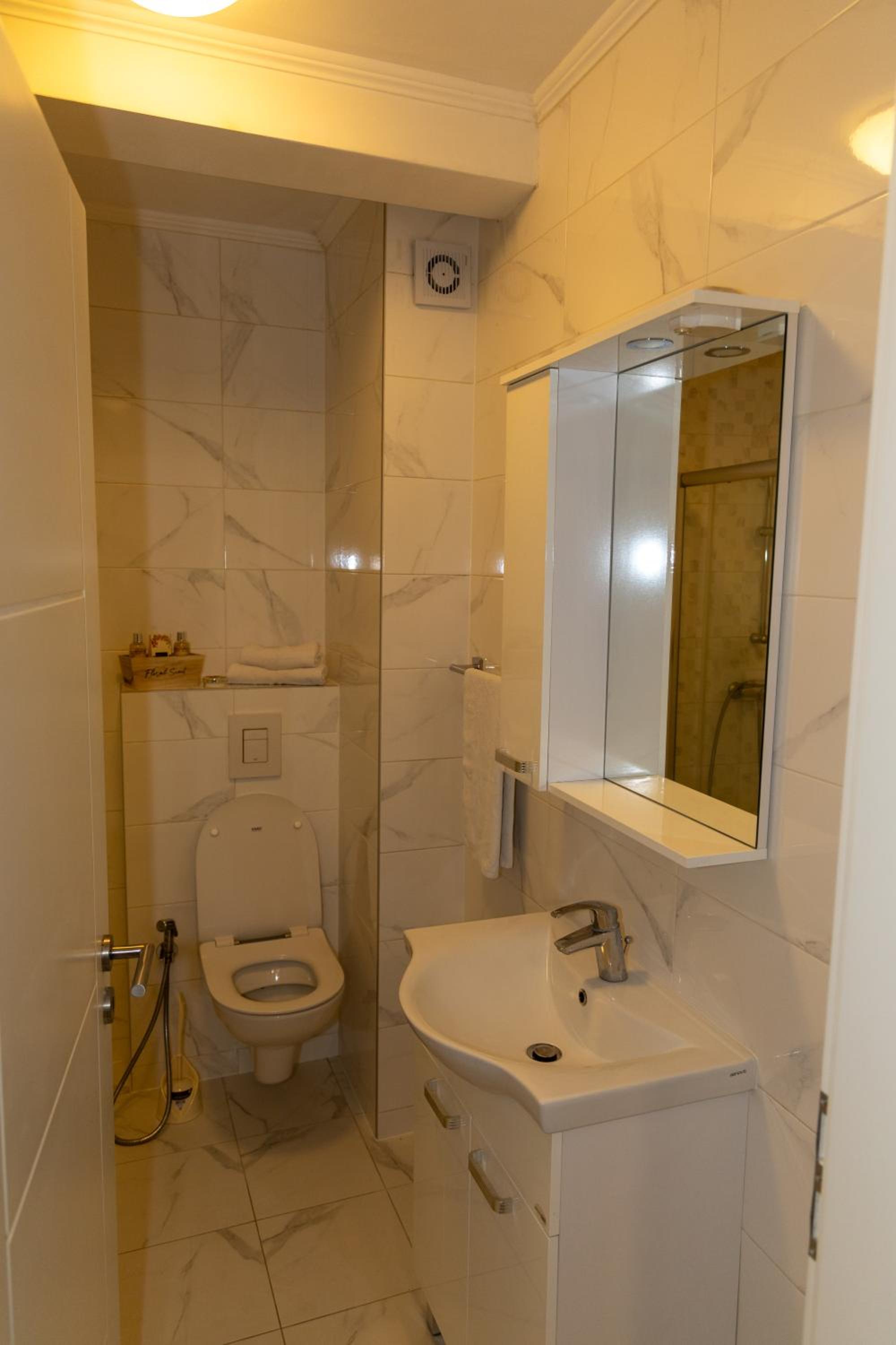 Avis apartman Tuzla