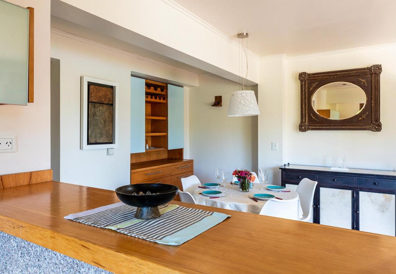 RentUp - Casa en Bariloche con terraza y piscina en Villa Huapi