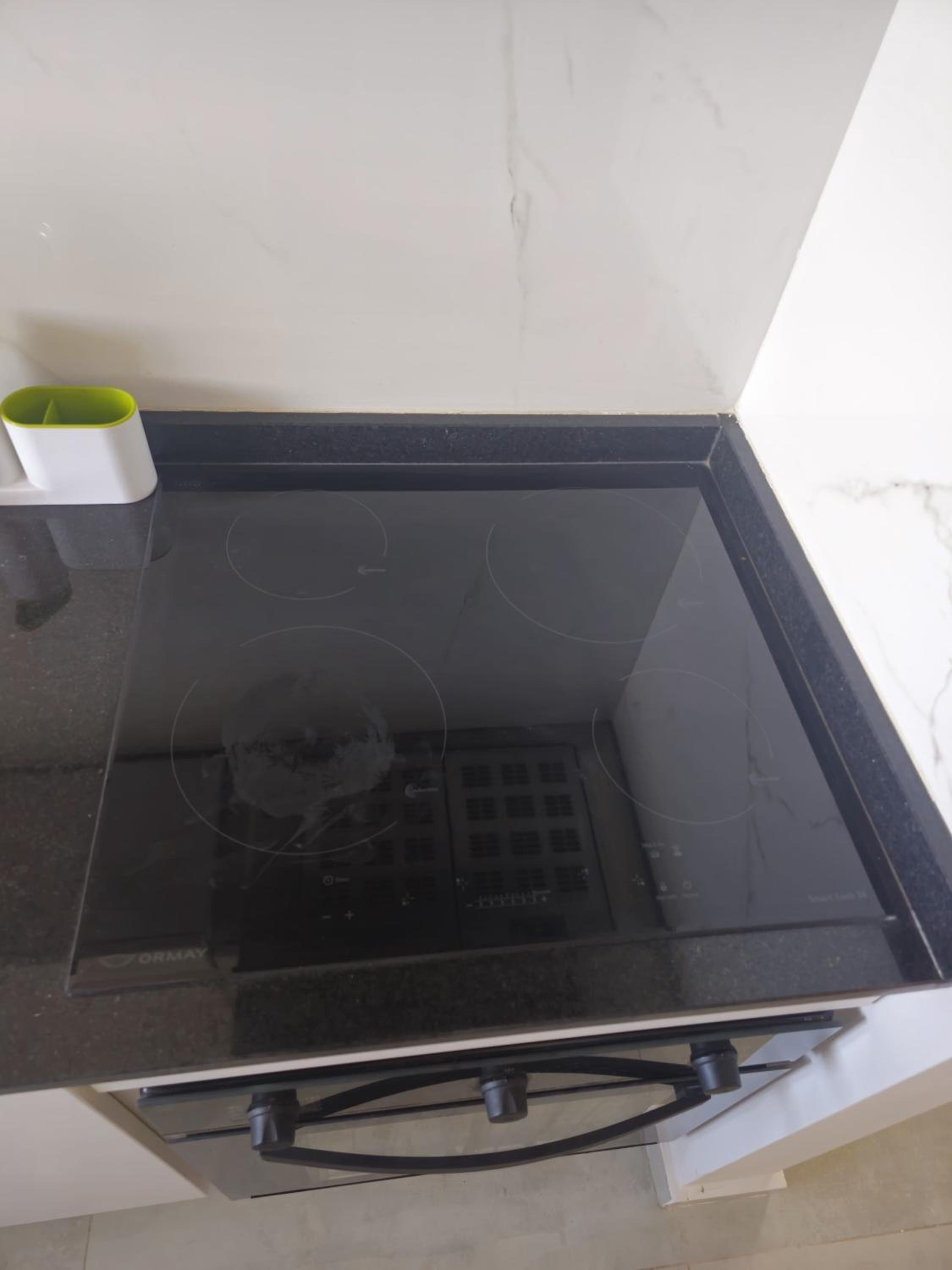 Depto entero 1 dormitorio zona chateau