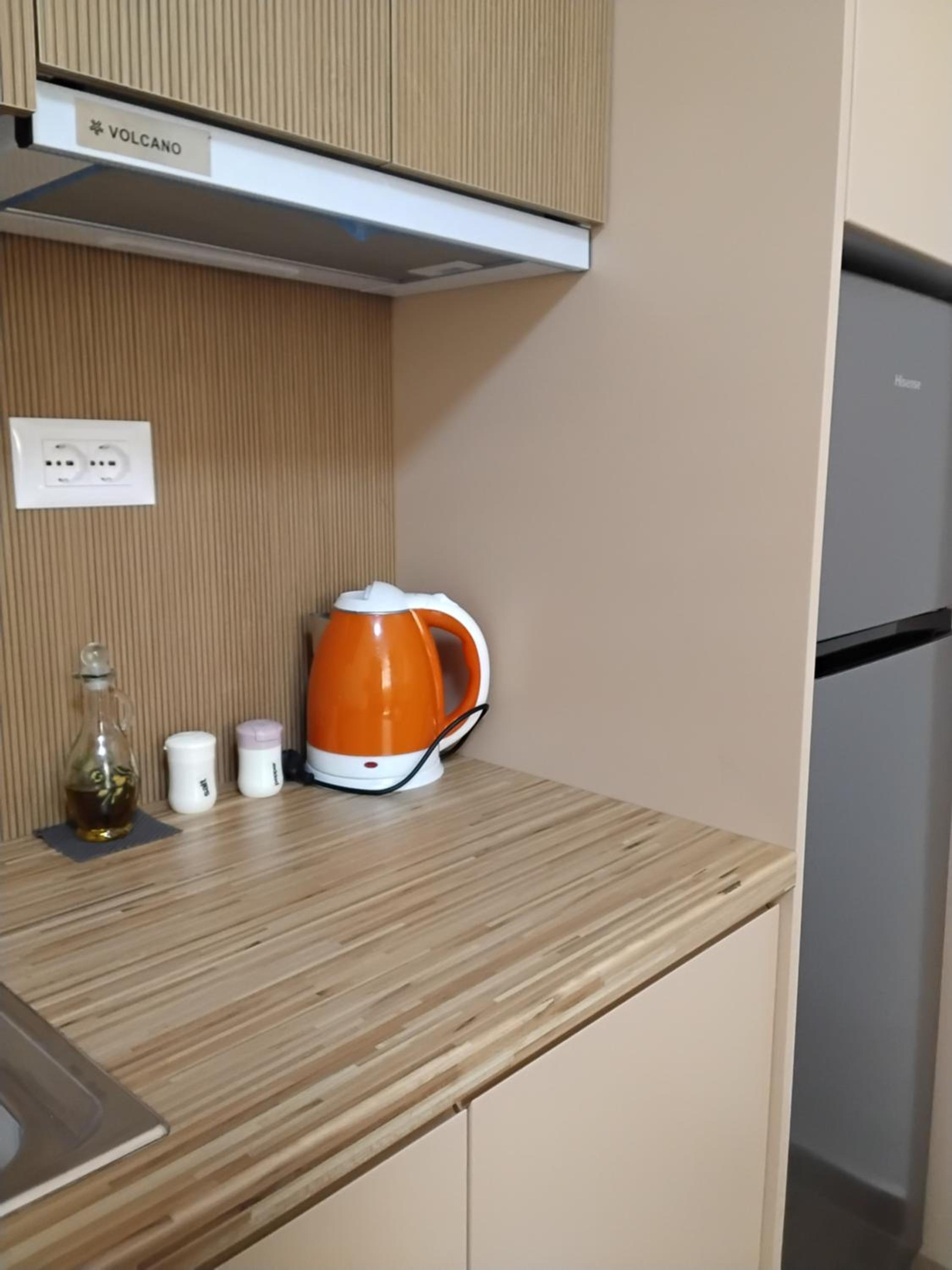 Cozy centrally located room for two 1, 10 min walk from city center