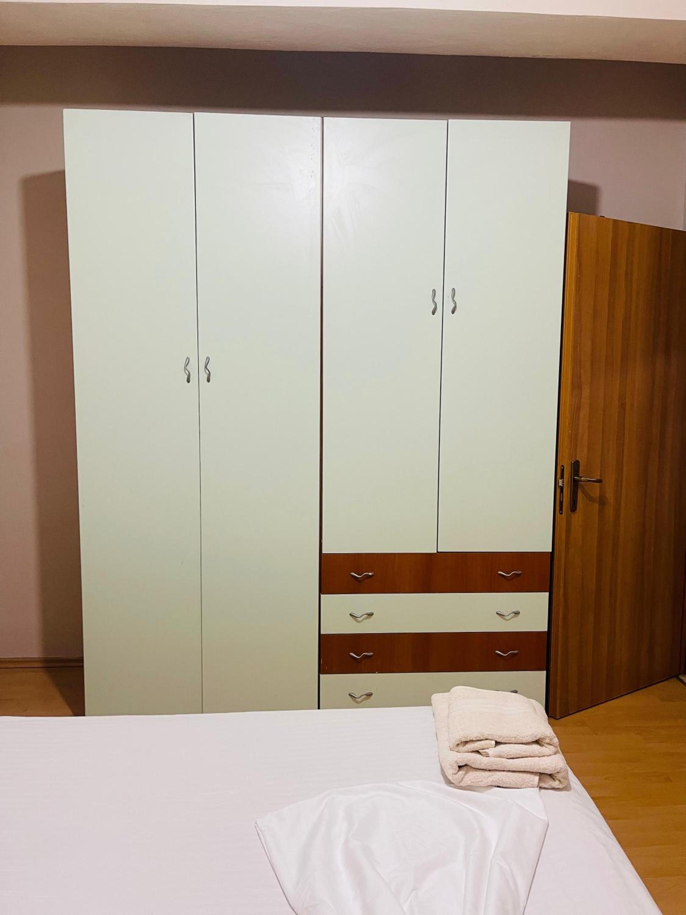 Lake Apartamet, Great Location!