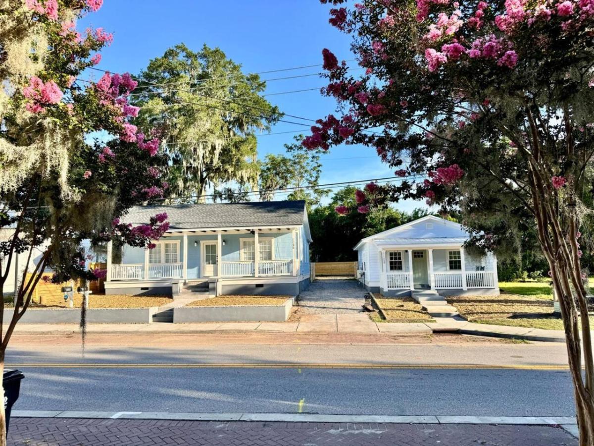 Modern Cottage Downtown. Pet Yes