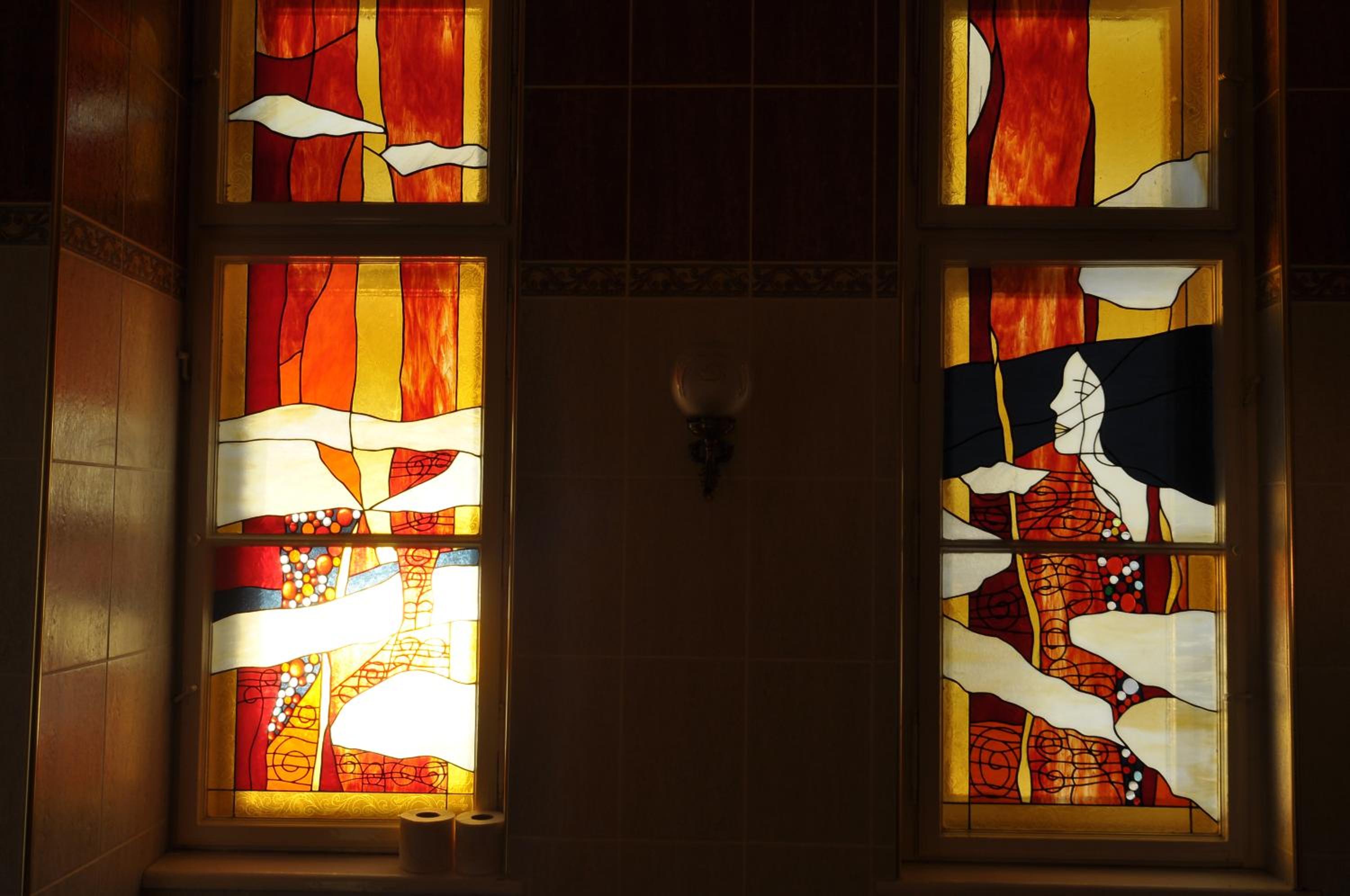Charming Art Deco Flat view 5