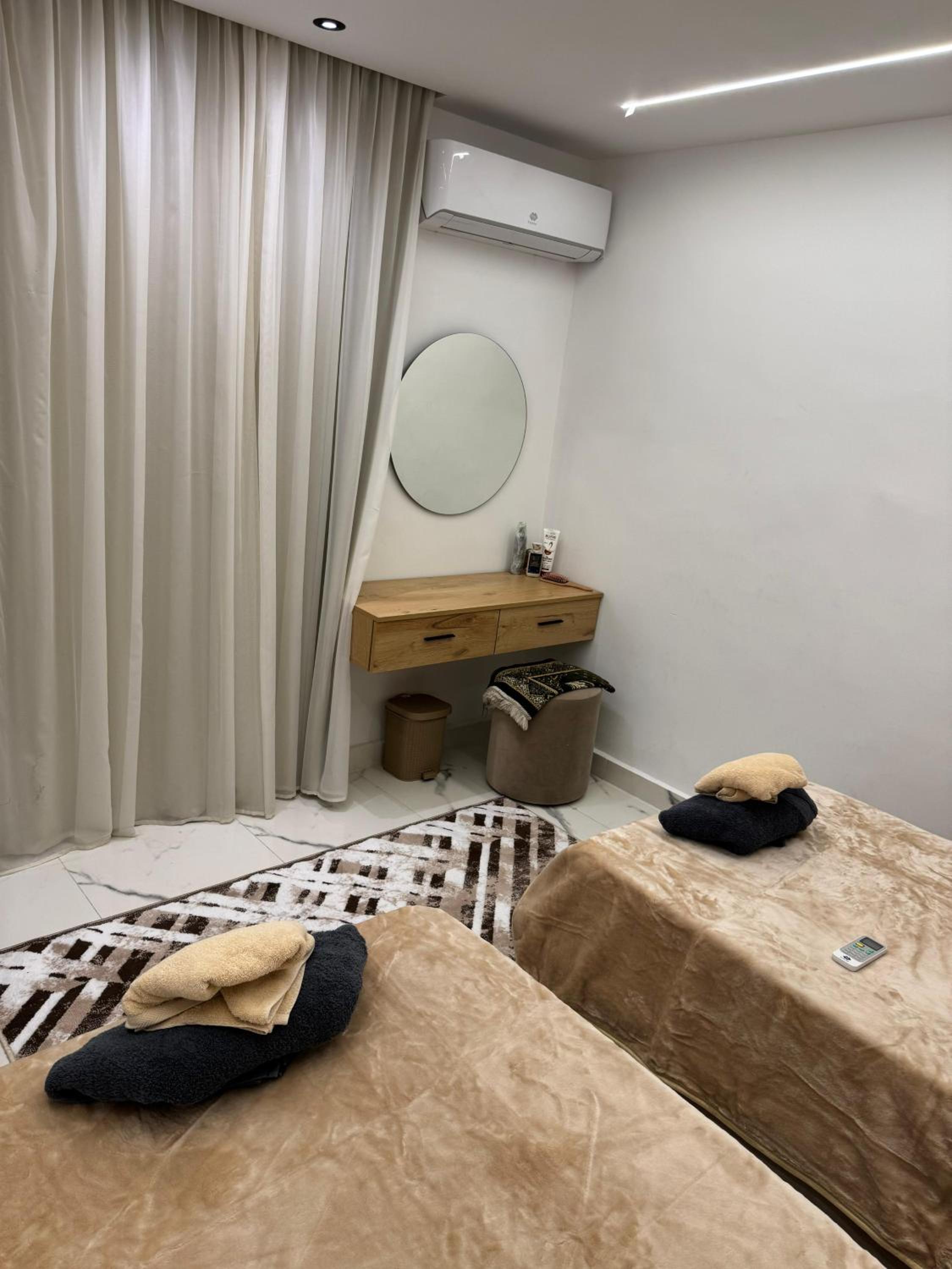 Luxury hotel apartment front of citystars