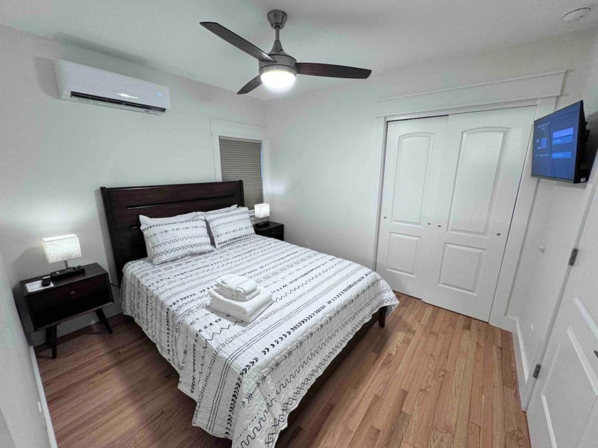 Modern Cottage Downtown. Pet Yes