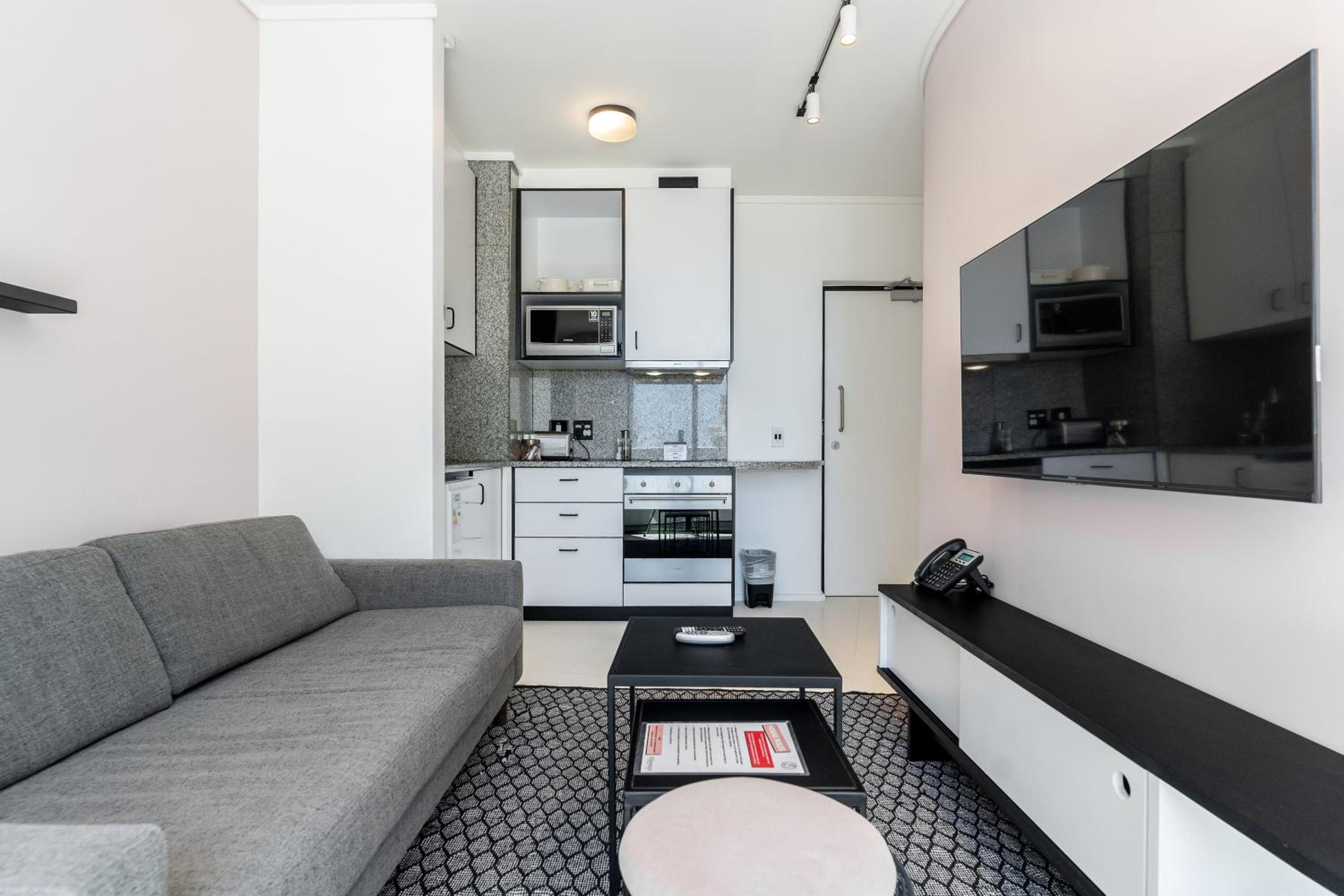 Flamingo 802 - Top Floor Ocean Facing Sea Point Apartment with Daily Housekeeping view 2