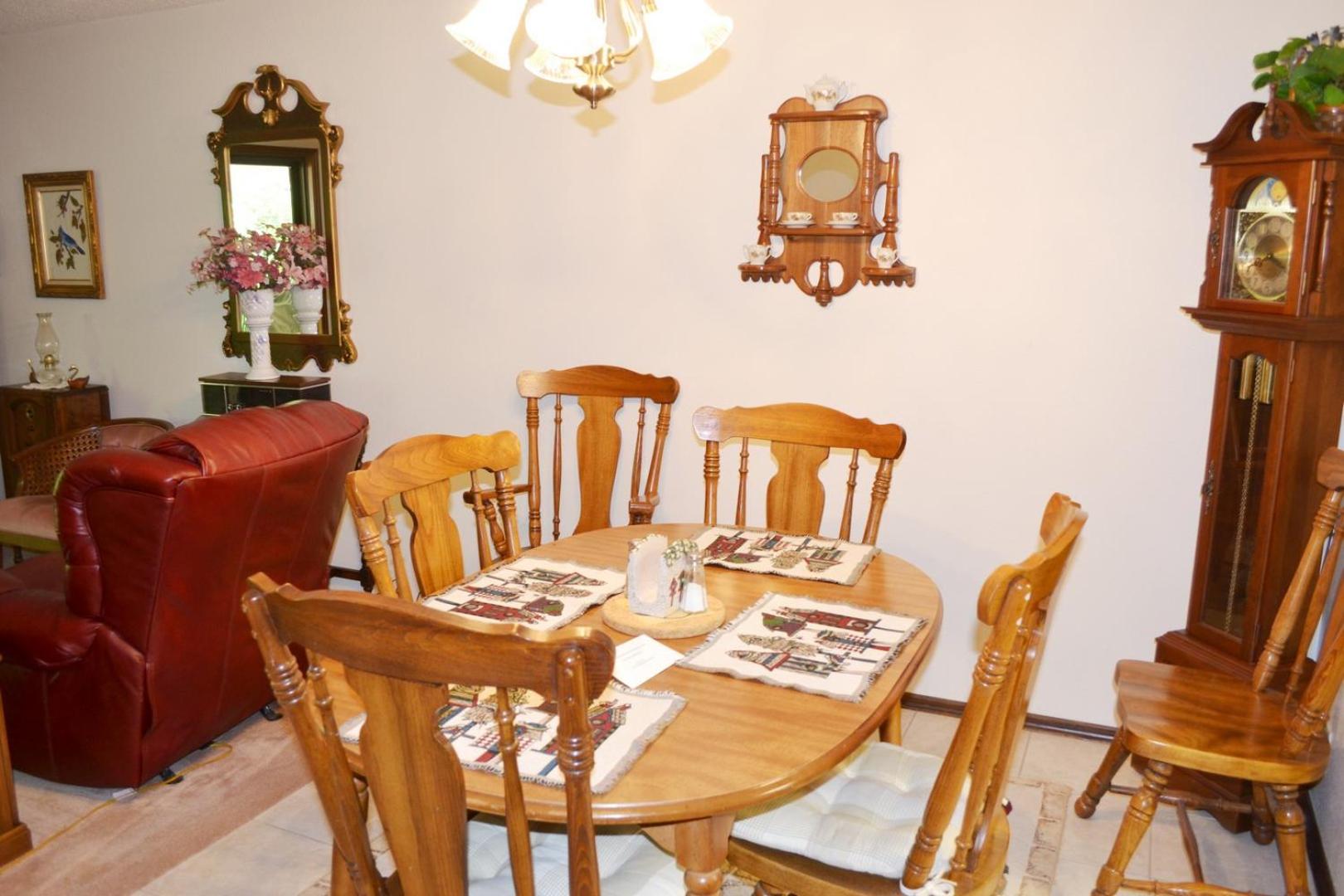 Photo 9