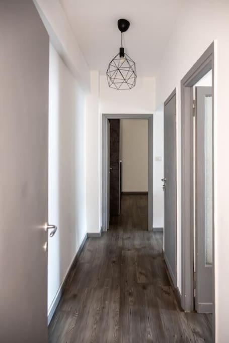 Gentile's House - Metro A a 50m diretta per il centro WiFi UltraFibra & Smart Working