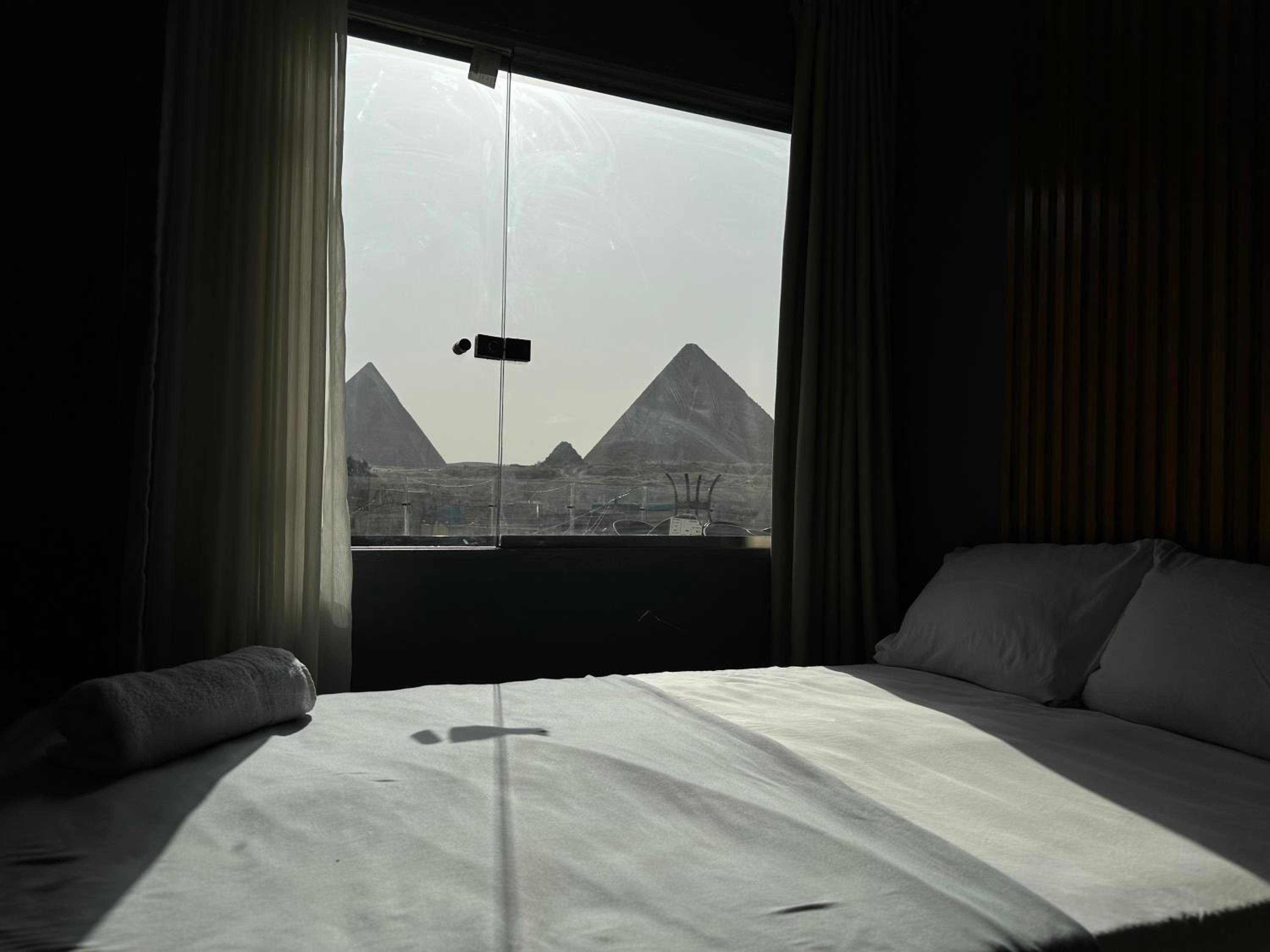 Pyramids Family Inn