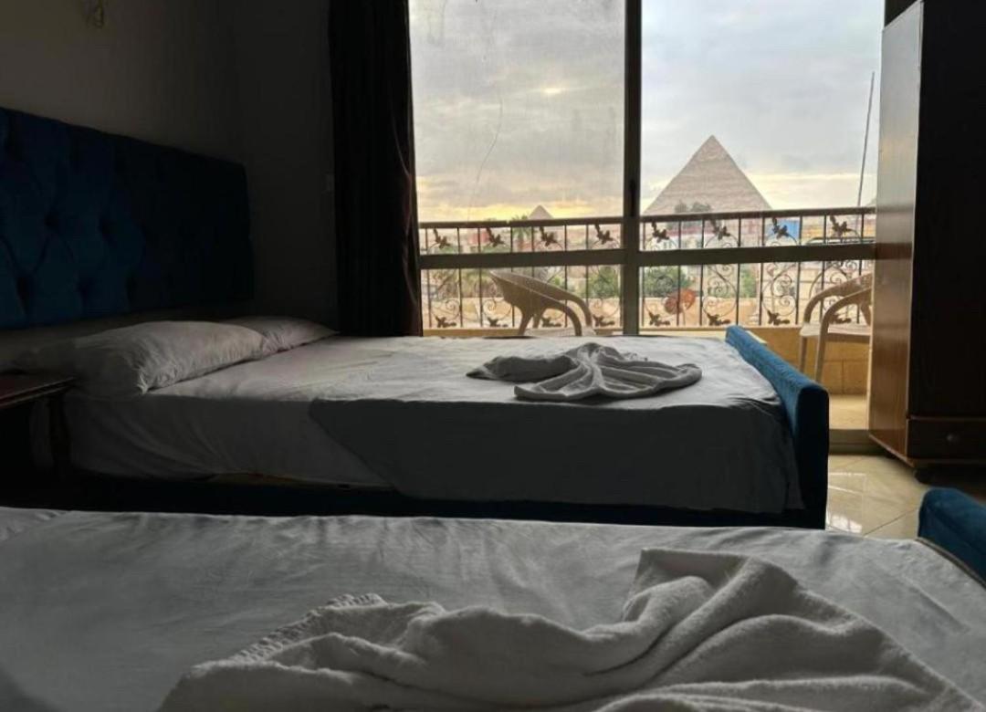 Pyramids Family Inn