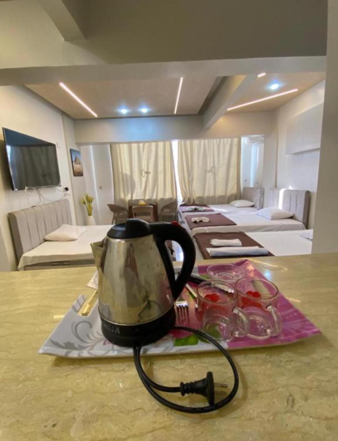 Pyramids Family Inn