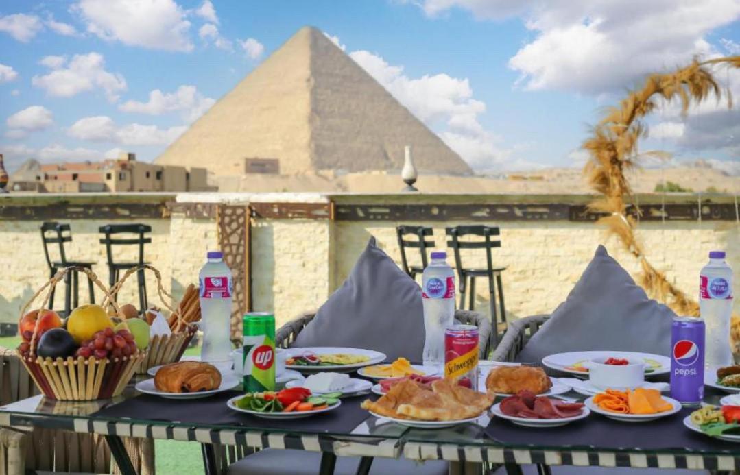Pyramids Family Inn