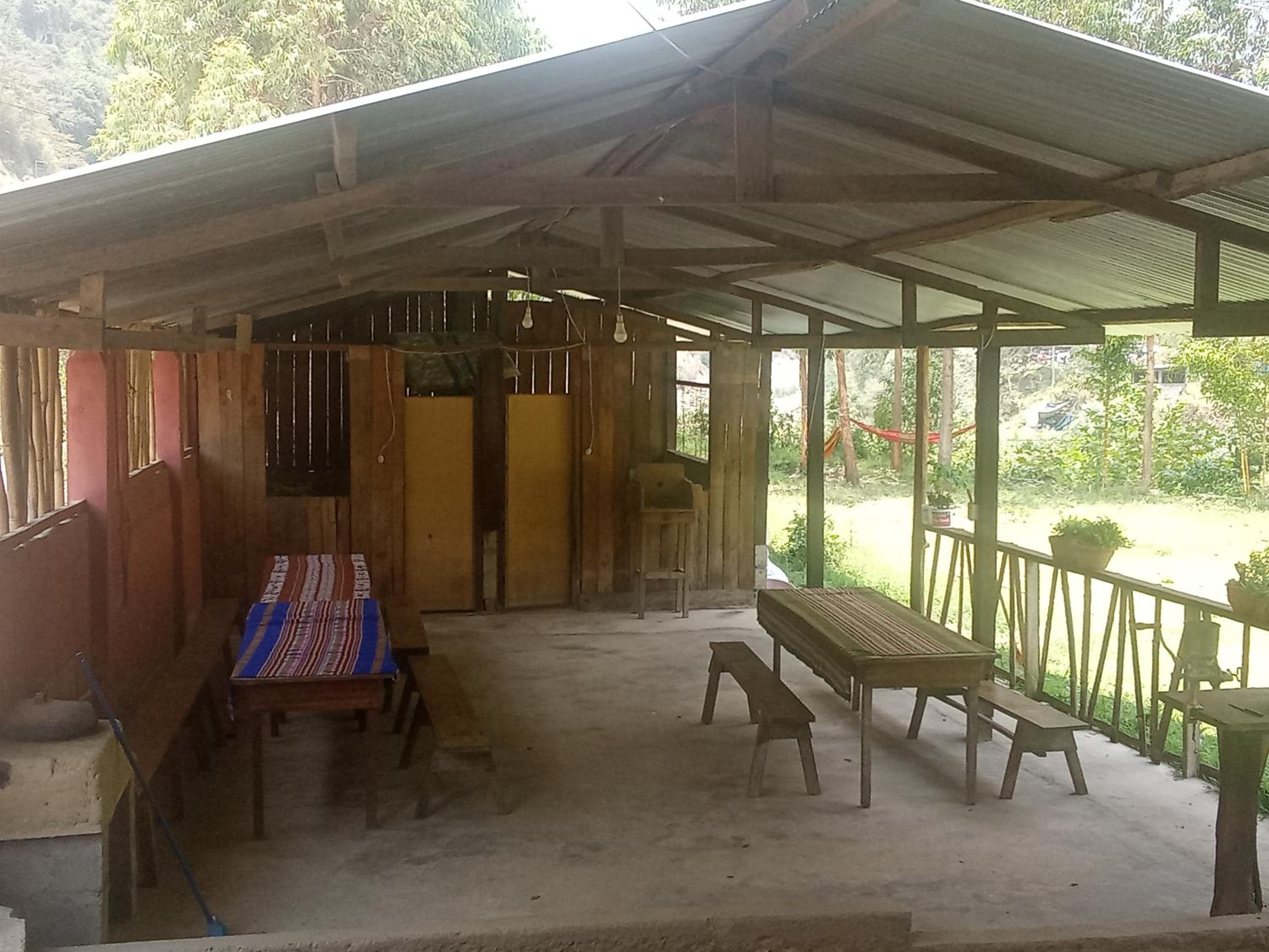 Camping-Alojamiento El Mirador