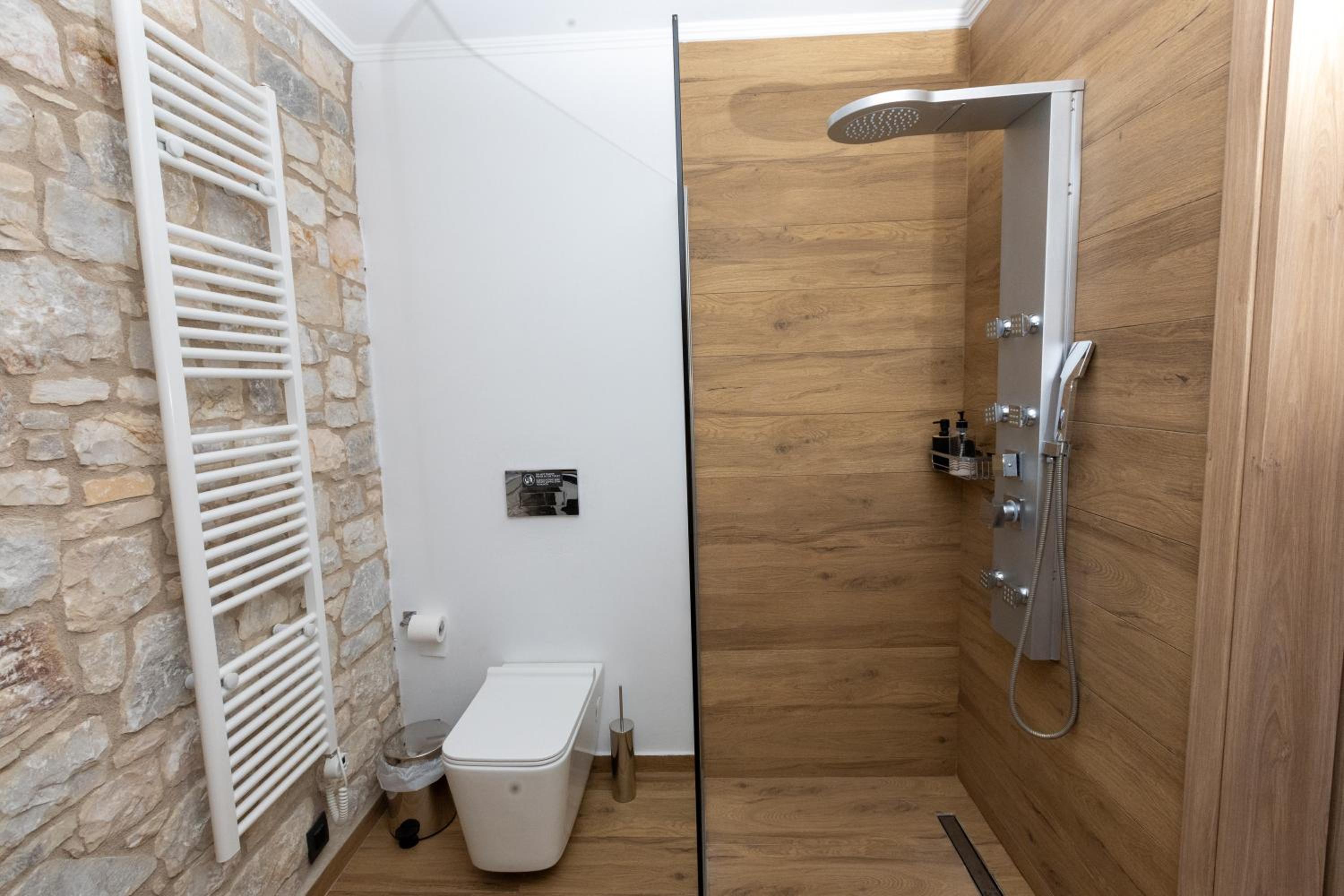 Pierres Blanches Residences, with private pools