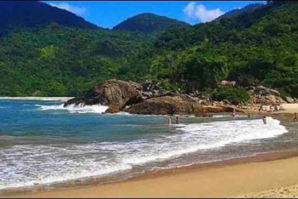 Casa Pouso Aconchego Para Ti - pertinho de Trindade com conforto e churrasqueira