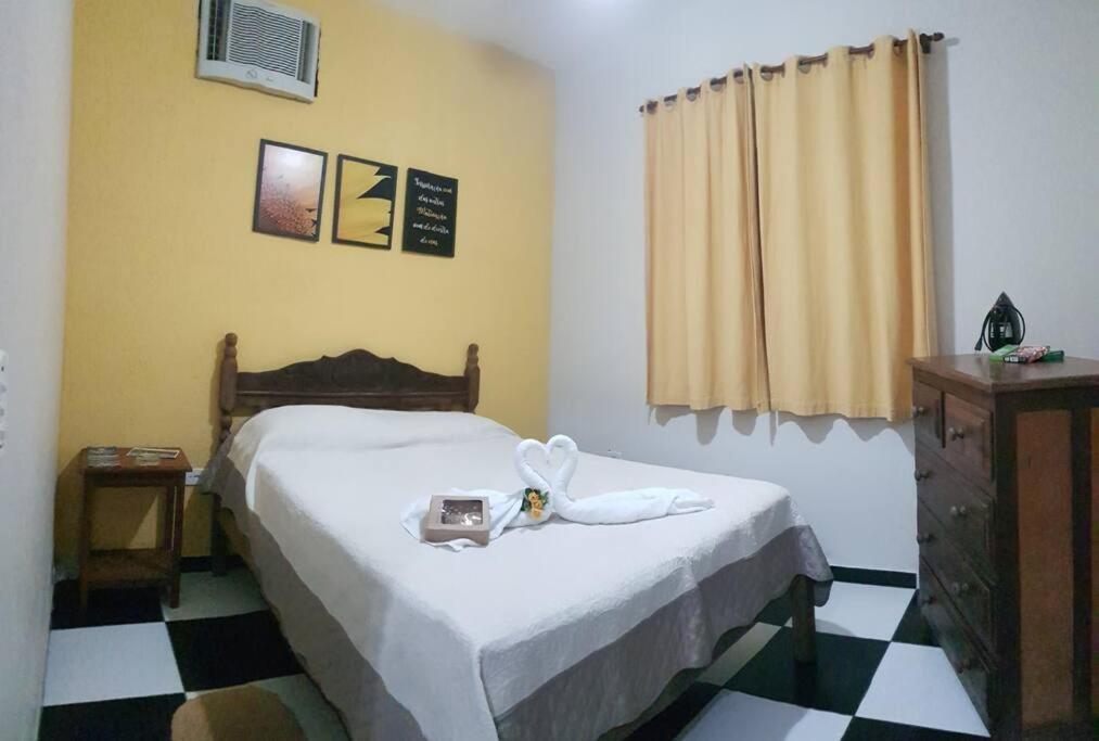 Casa Pouso Aconchego Para Ti - pertinho de Trindade com conforto e churrasqueira