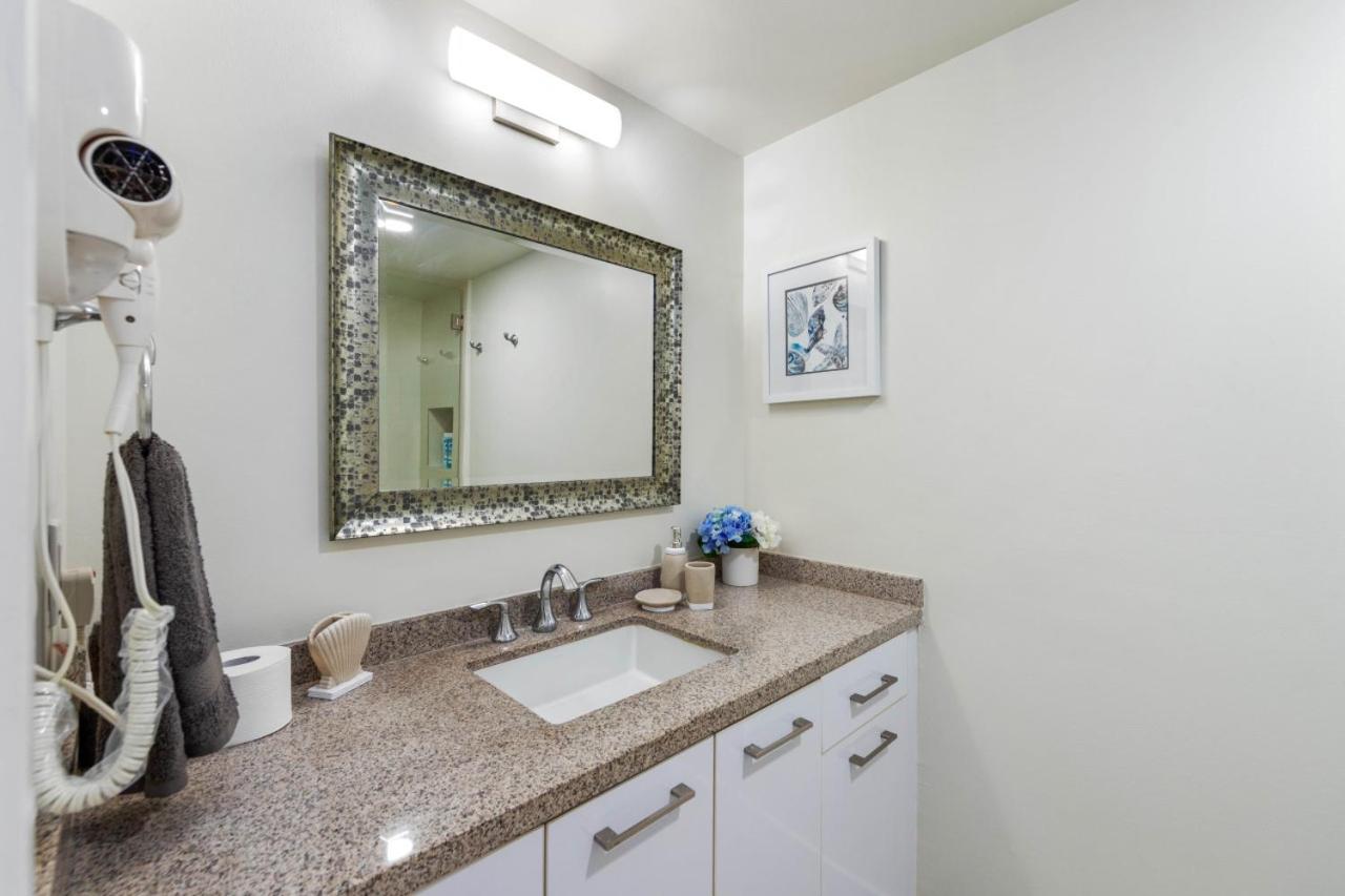 Beachfront Luxury Renewed Condo