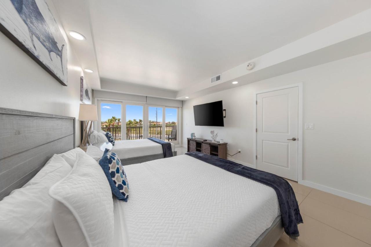 Beachfront Luxury Renewed Condo