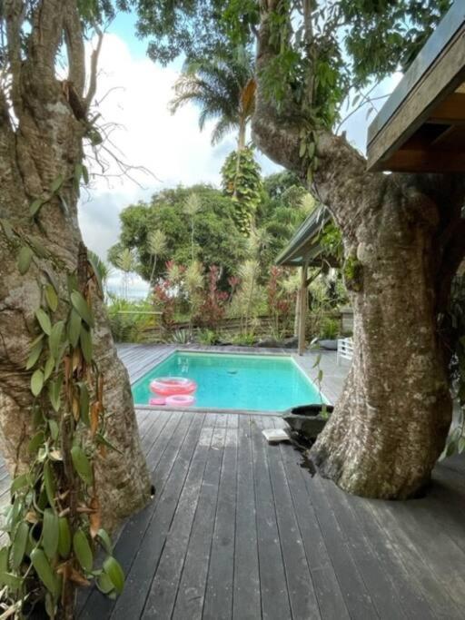 Villa avec piscine vue mer