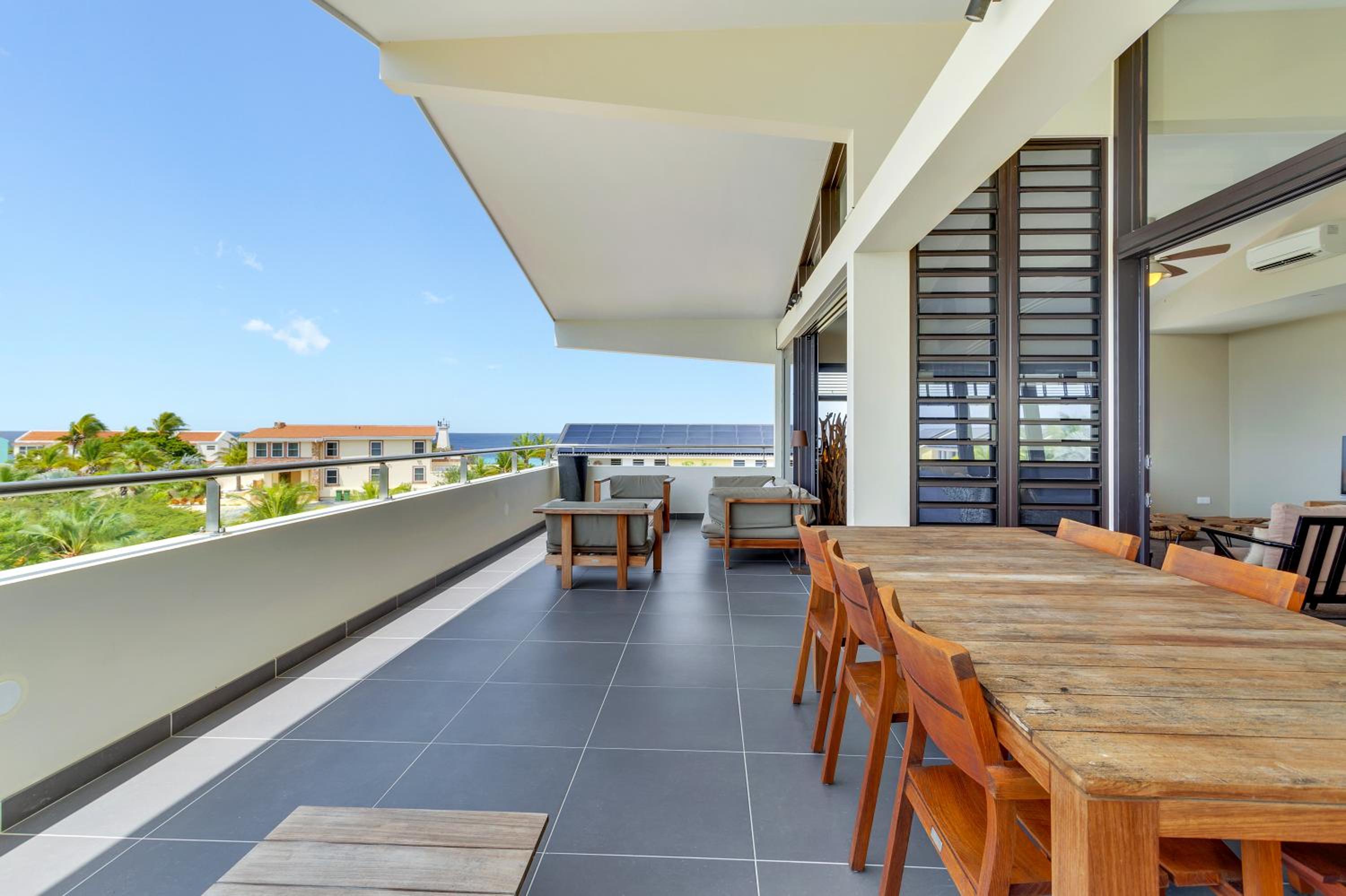 Delfins Beach Resort Bonaire, Tapestry Collection by Hilton