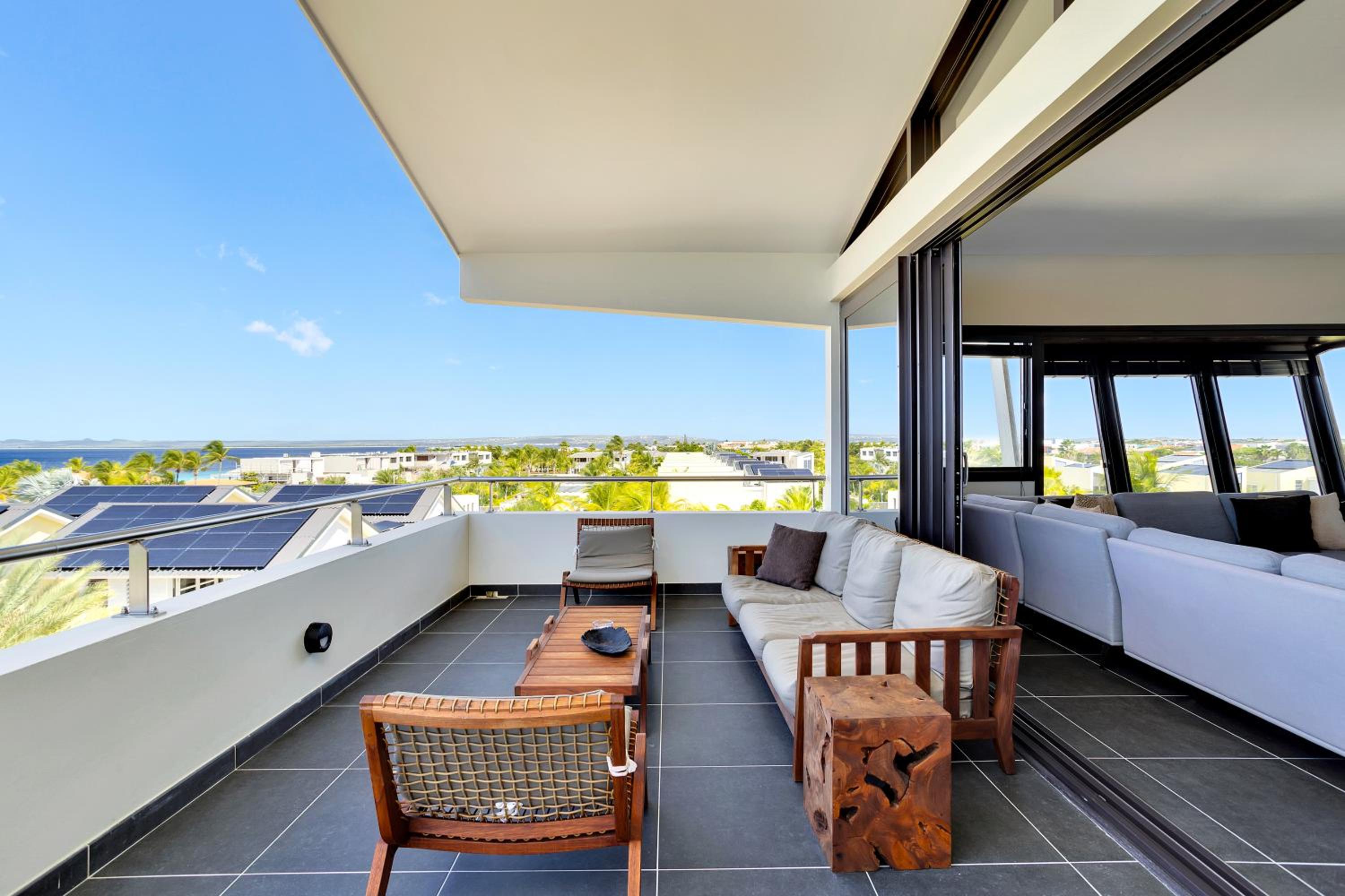 Delfins Beach Resort Bonaire, Tapestry Collection by Hilton