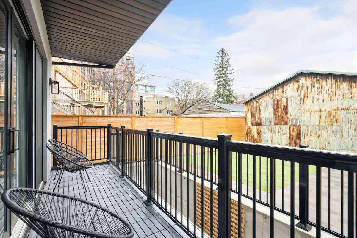 Spacious 2BR near UofT and College