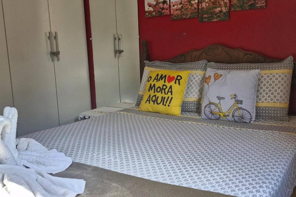 Casa Pouso Aconchego Para Ti - pertinho de Trindade com conforto e churrasqueira