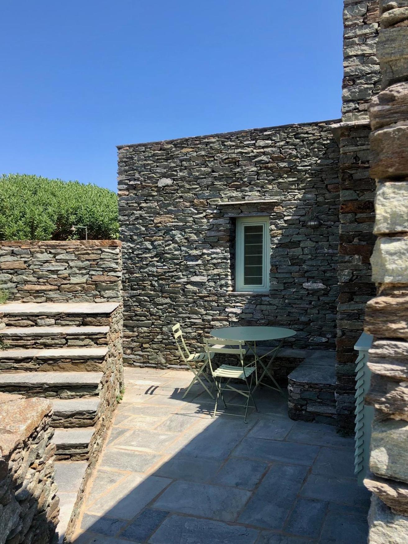 Xenonas Sifnos