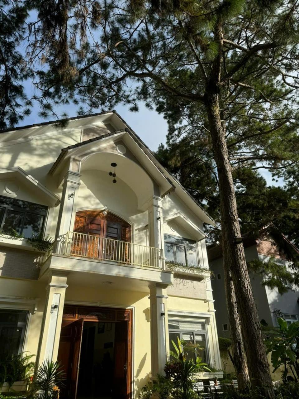 Chủ Nhật Homestay Măng Đen