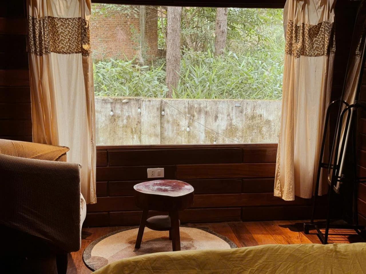 Chủ Nhật Homestay Măng Đen
