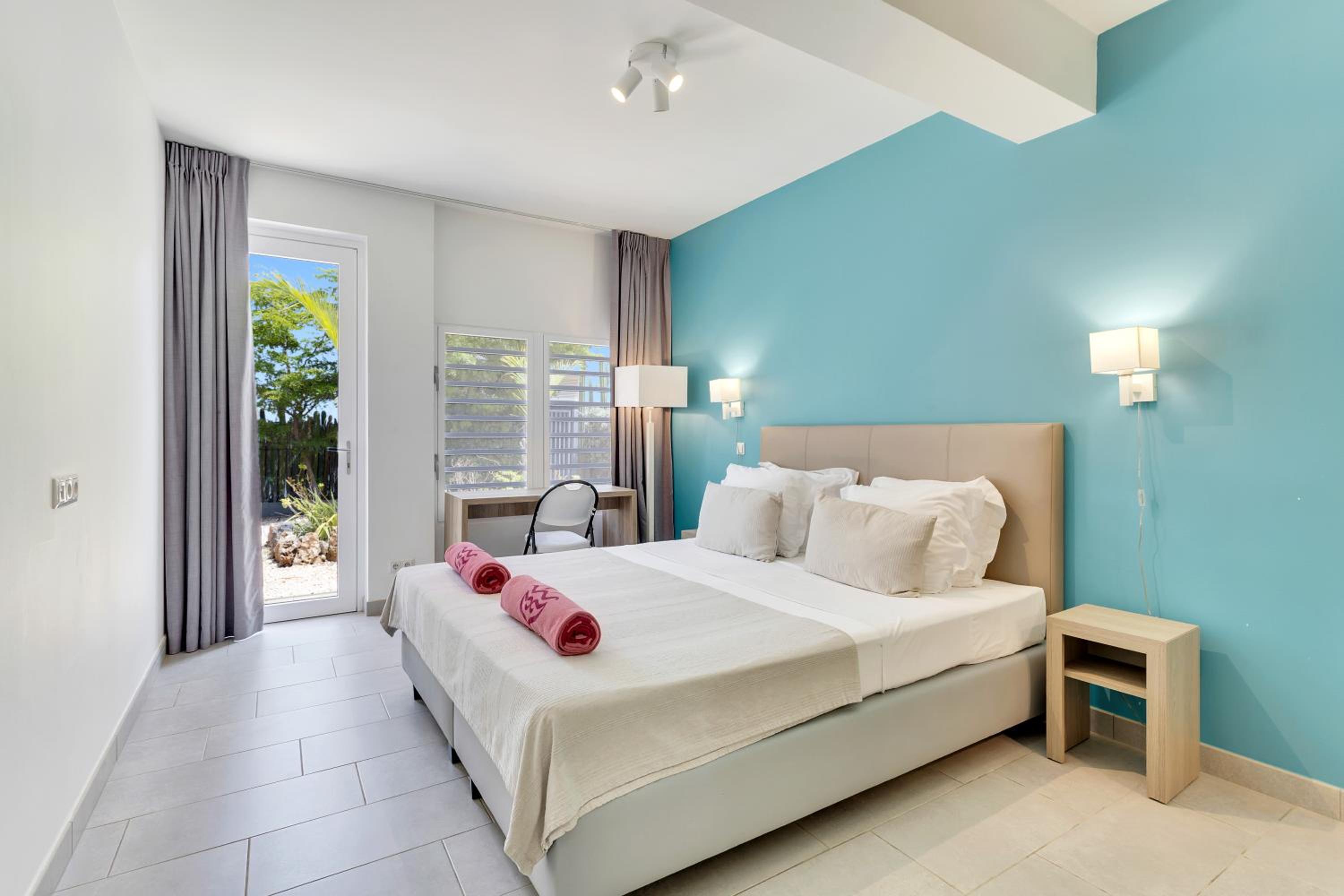 Delfins Beach Resort Bonaire, Tapestry Collection by Hilton