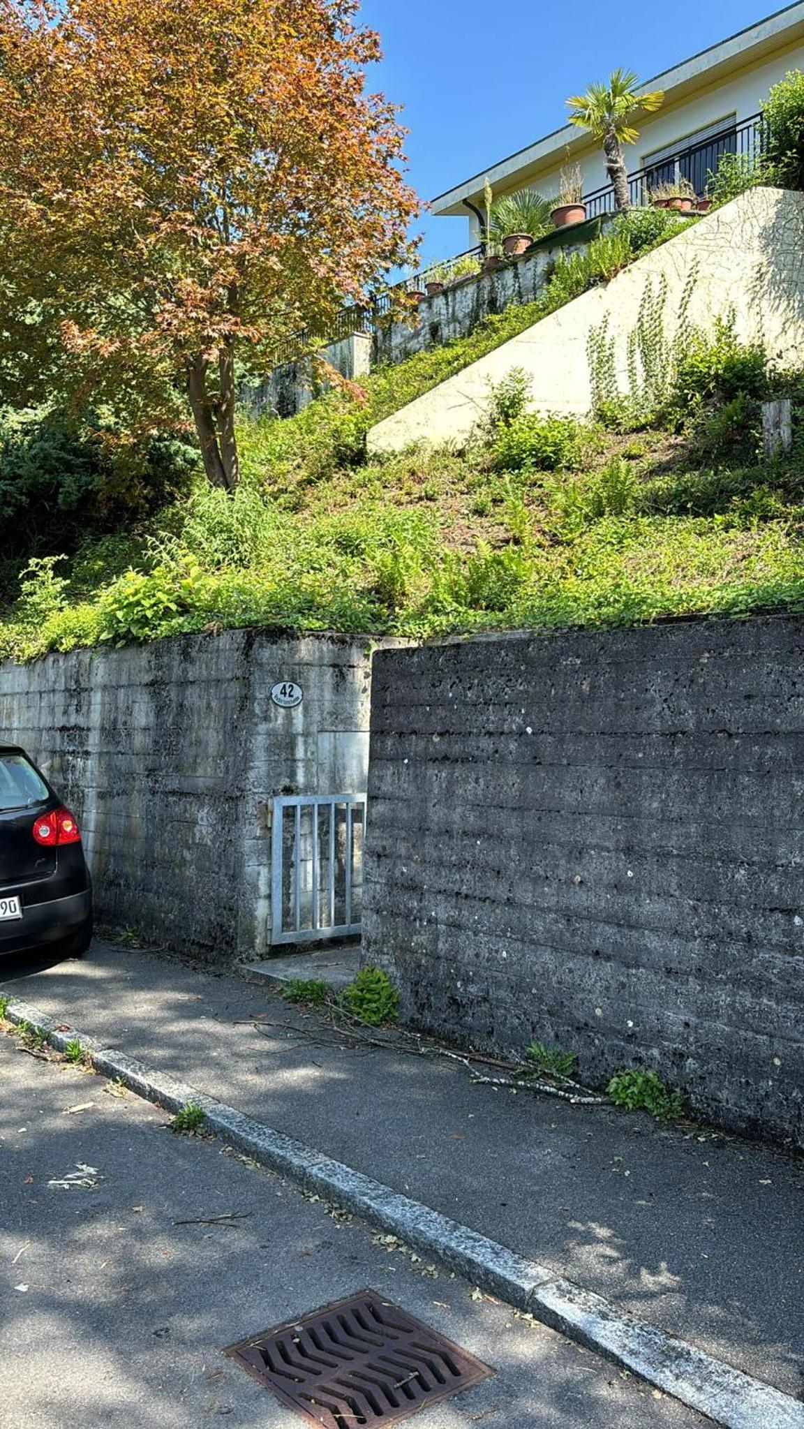 2BDR Apt with See View - Free Parking