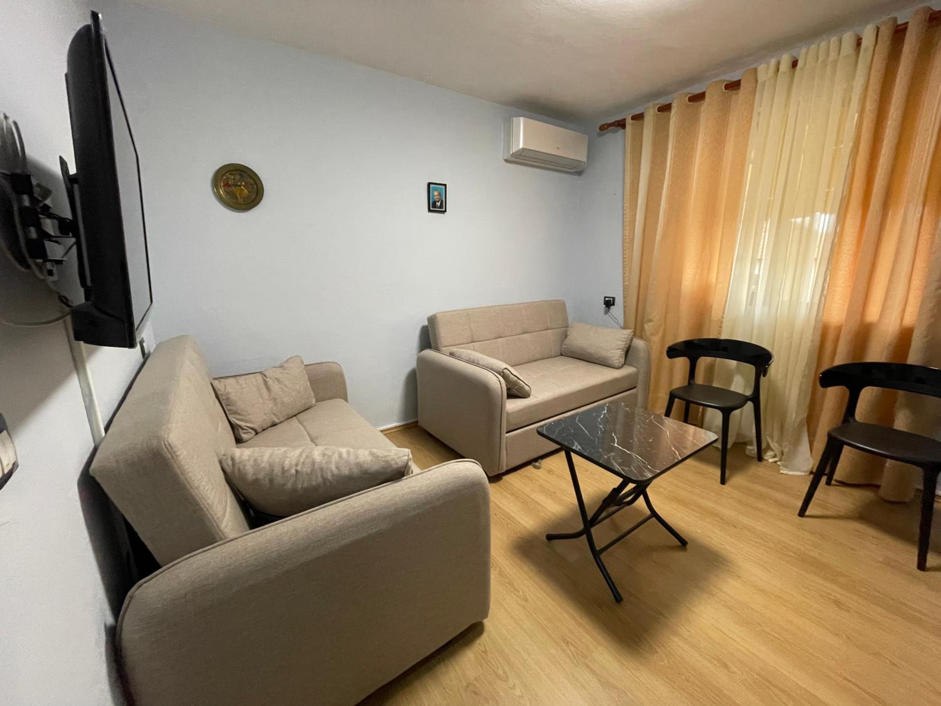 Piazza Apartment