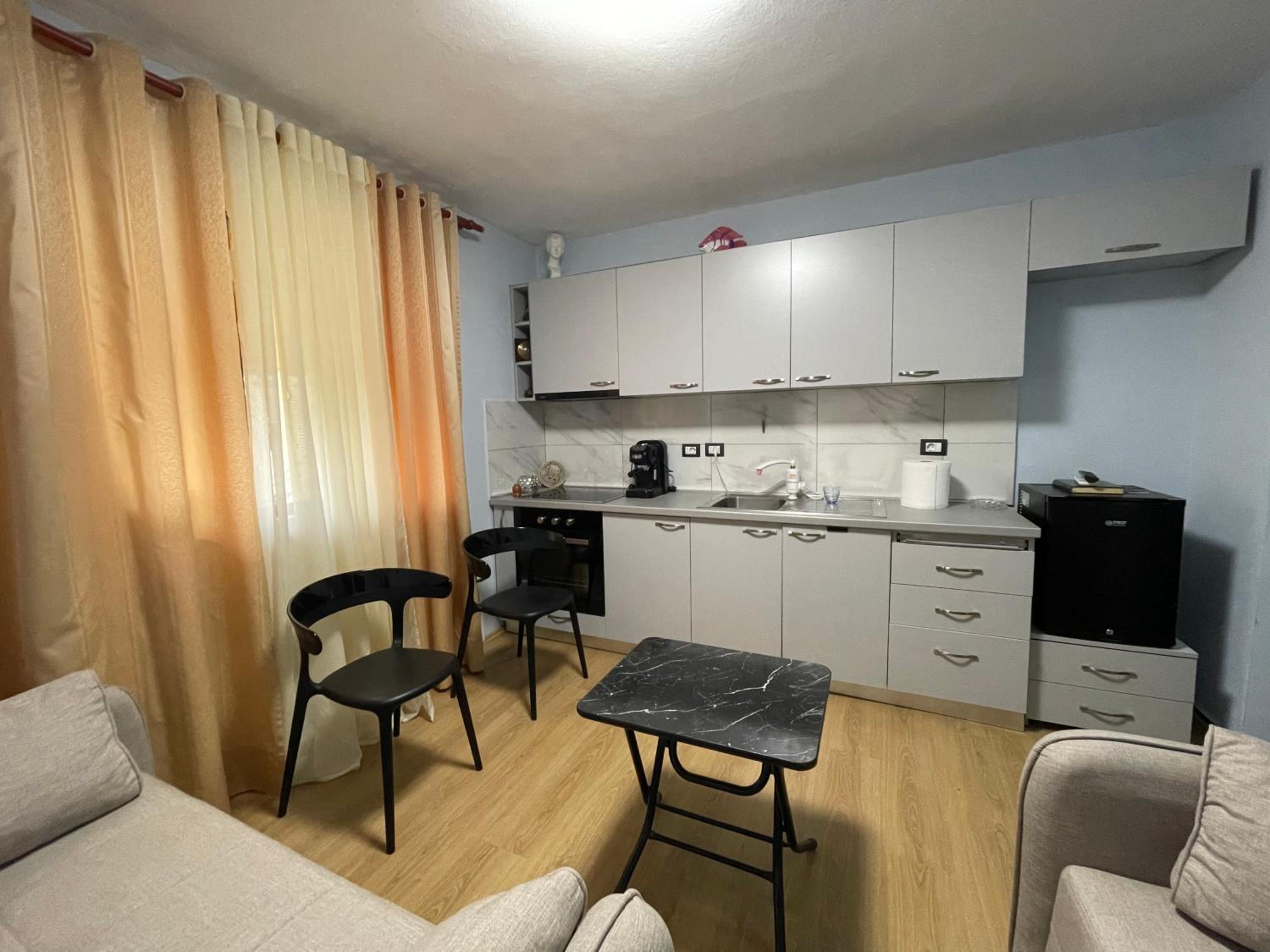 Piazza Apartment