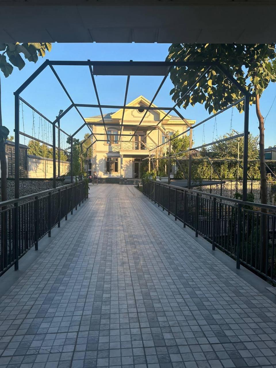 Ergis Villa