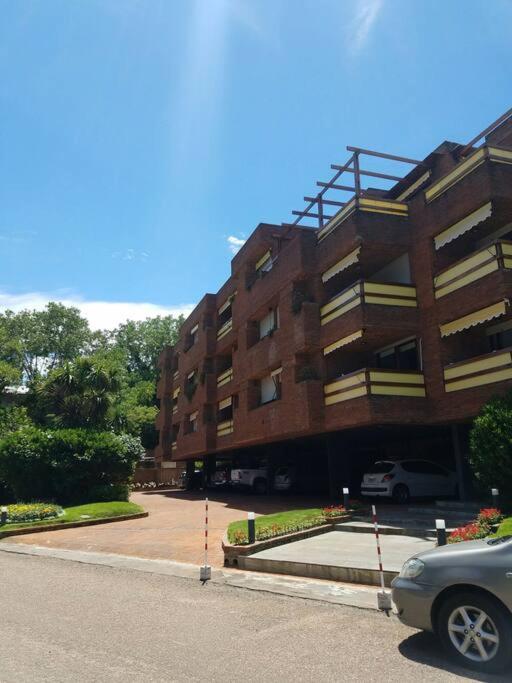 Cómodo apartamento con excelente ubicación