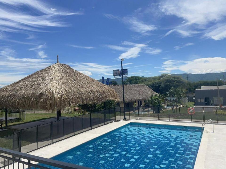 Condominio Bahía Solero Girardot