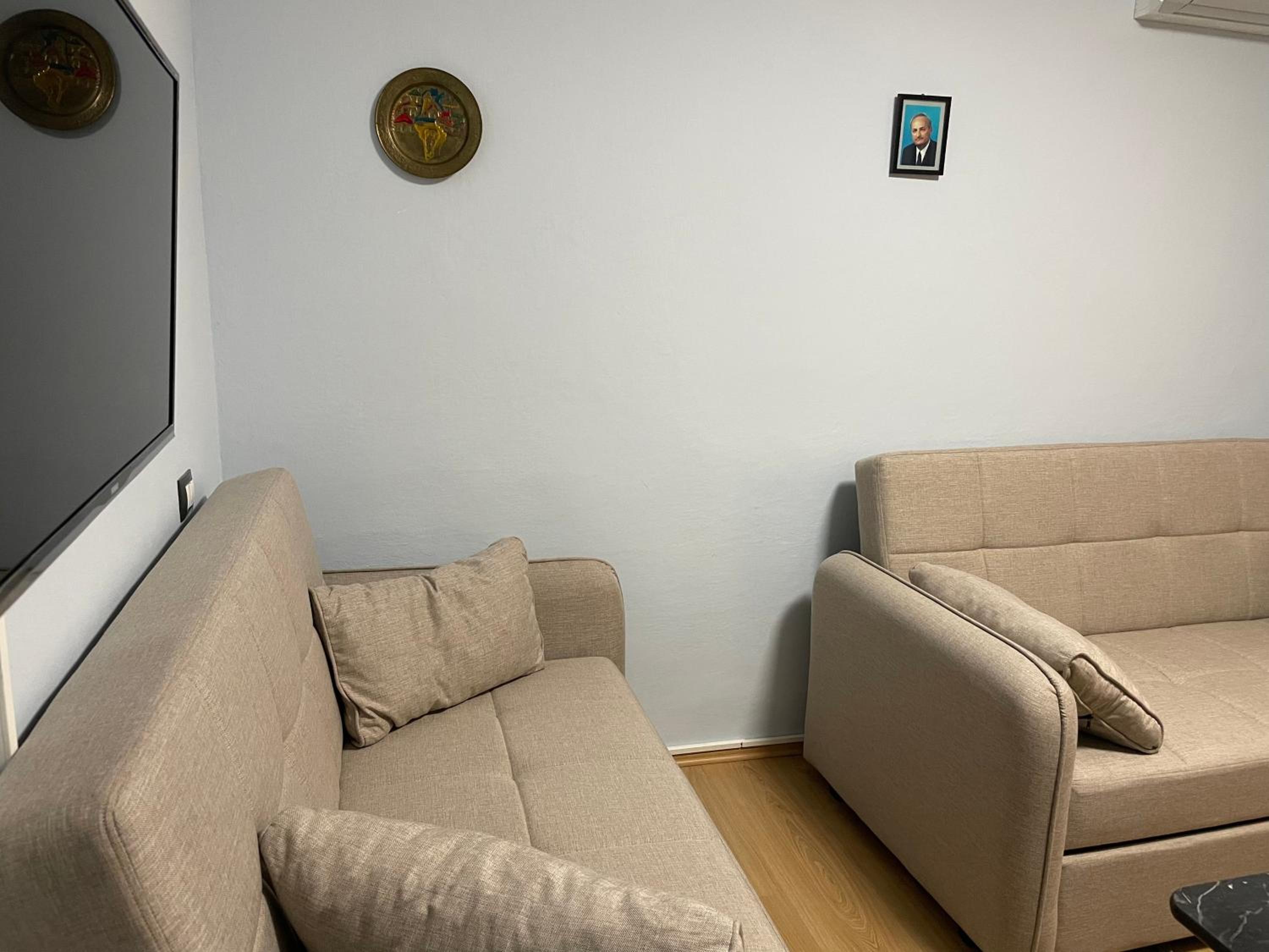 Piazza Apartment