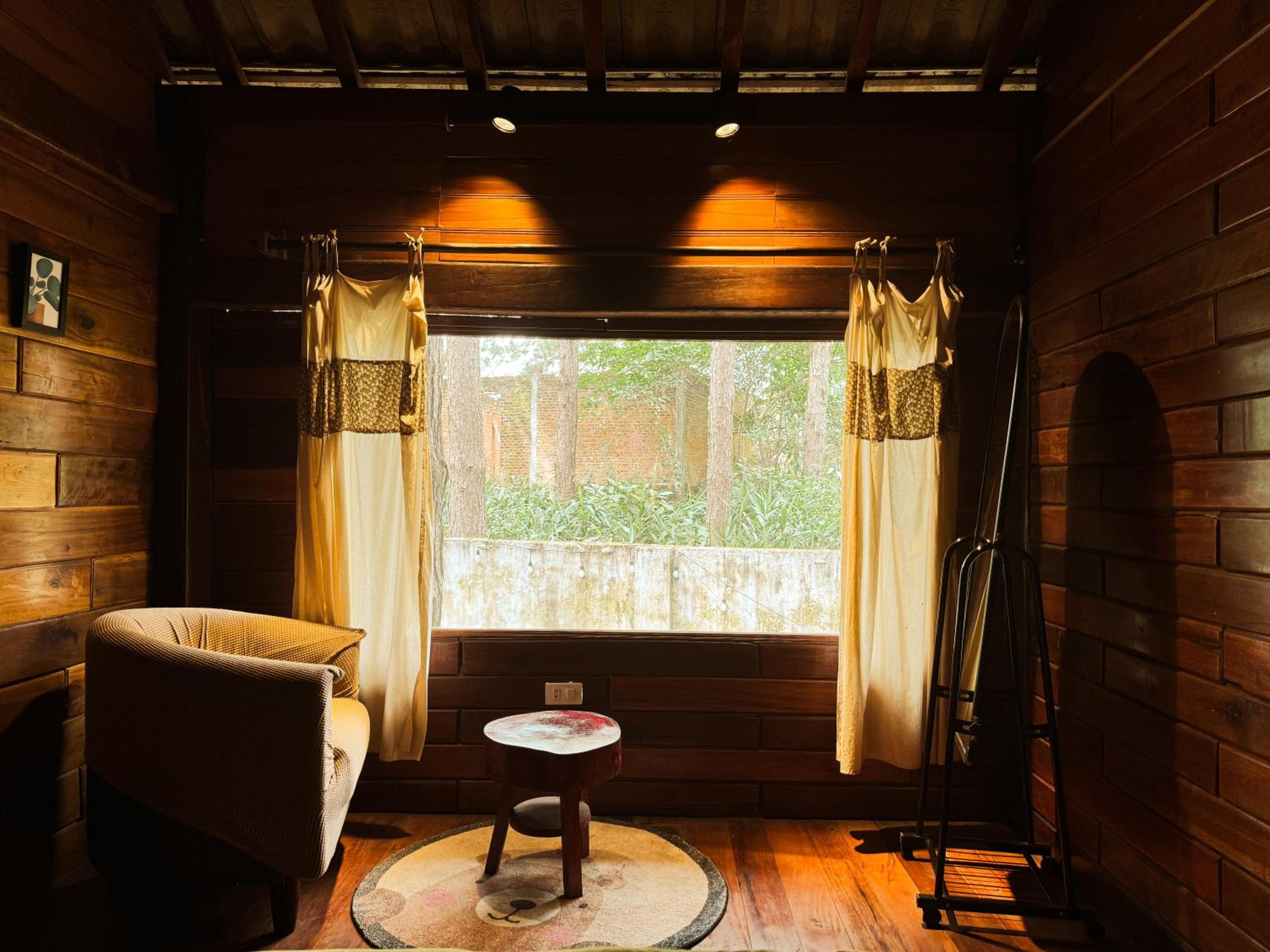 Chủ Nhật Homestay Măng Đen