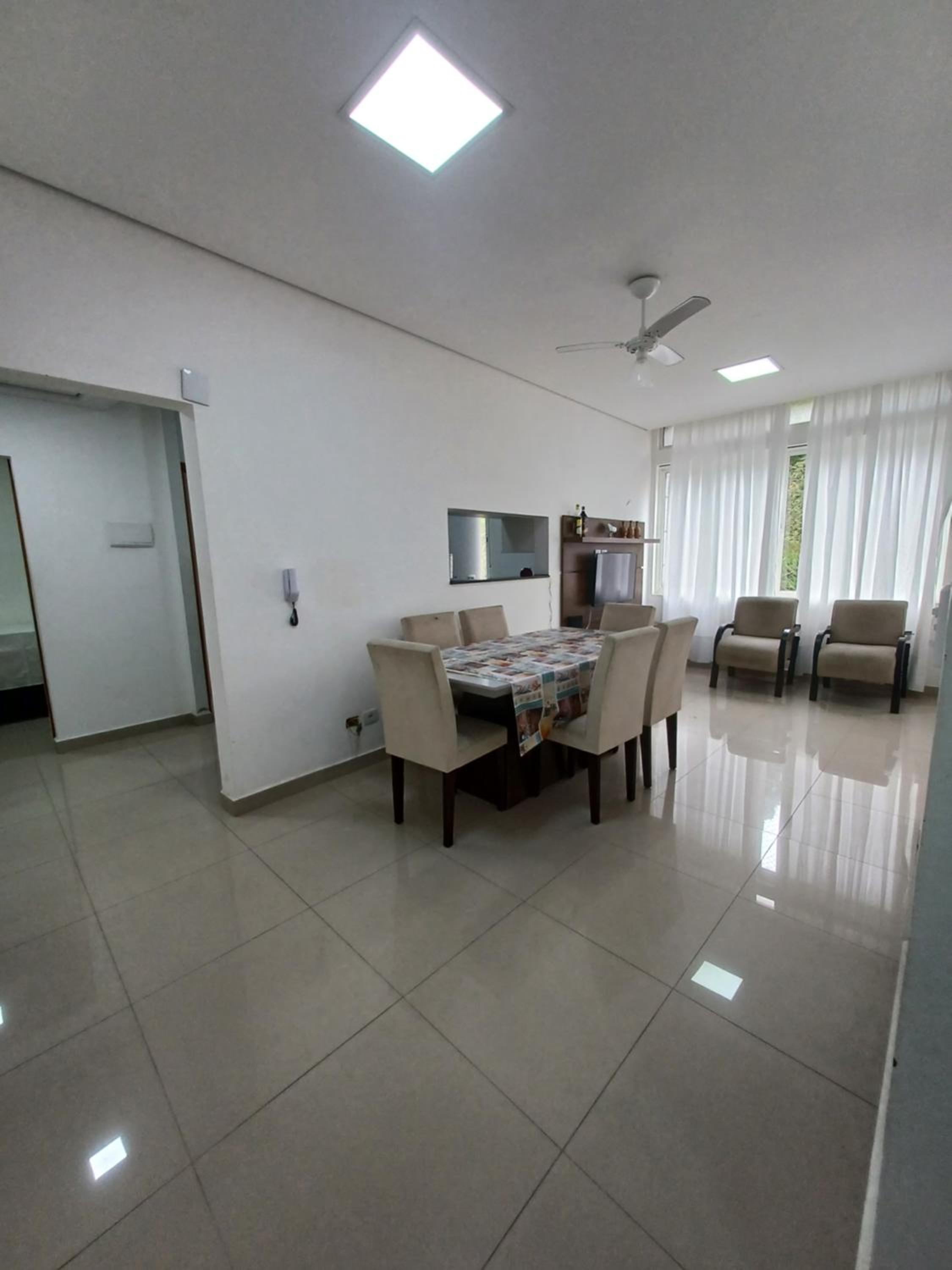 Apartamento Pé na Areia Temporada Guaruja