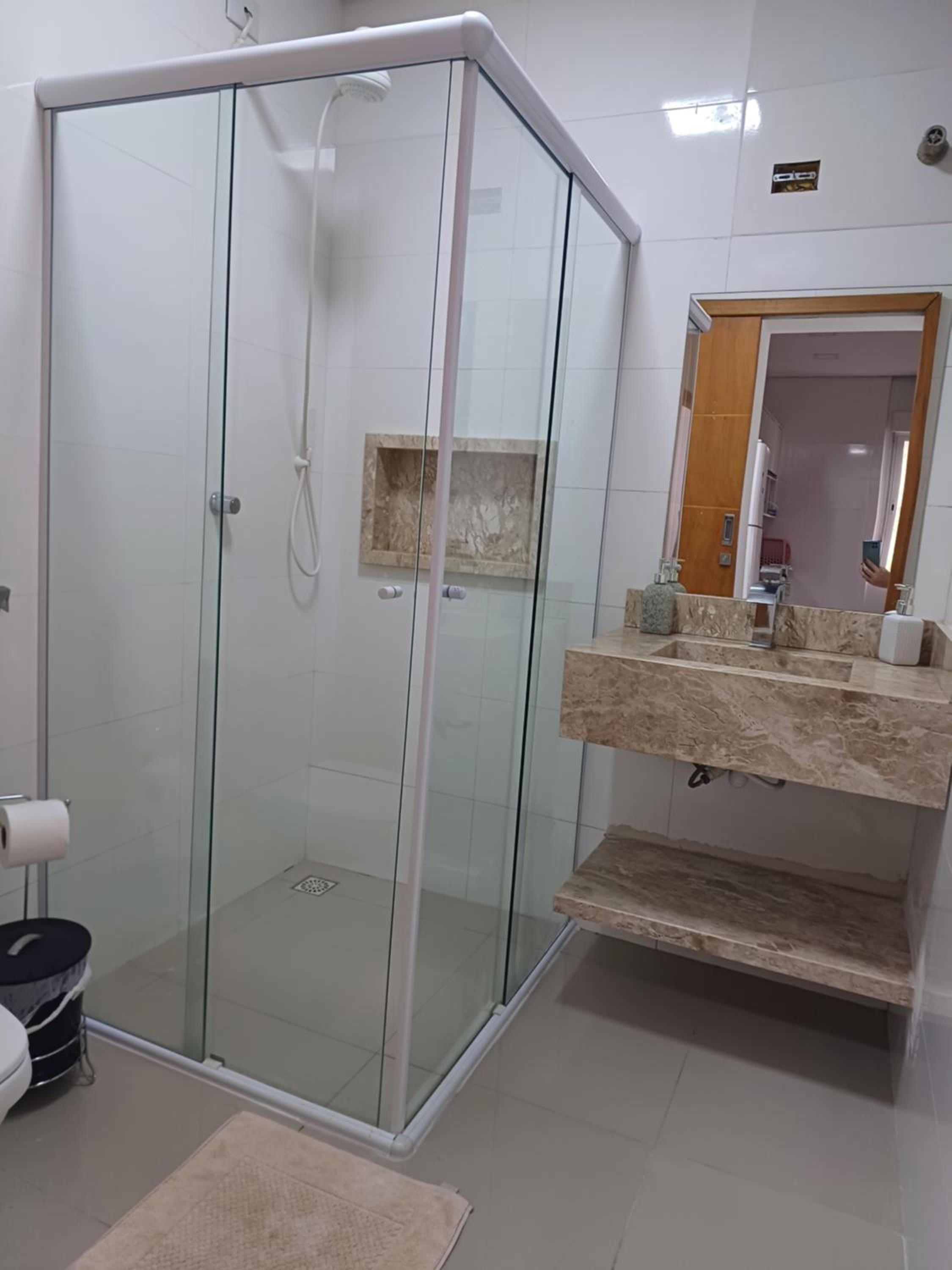 Apartamento Pé na Areia Temporada Guaruja