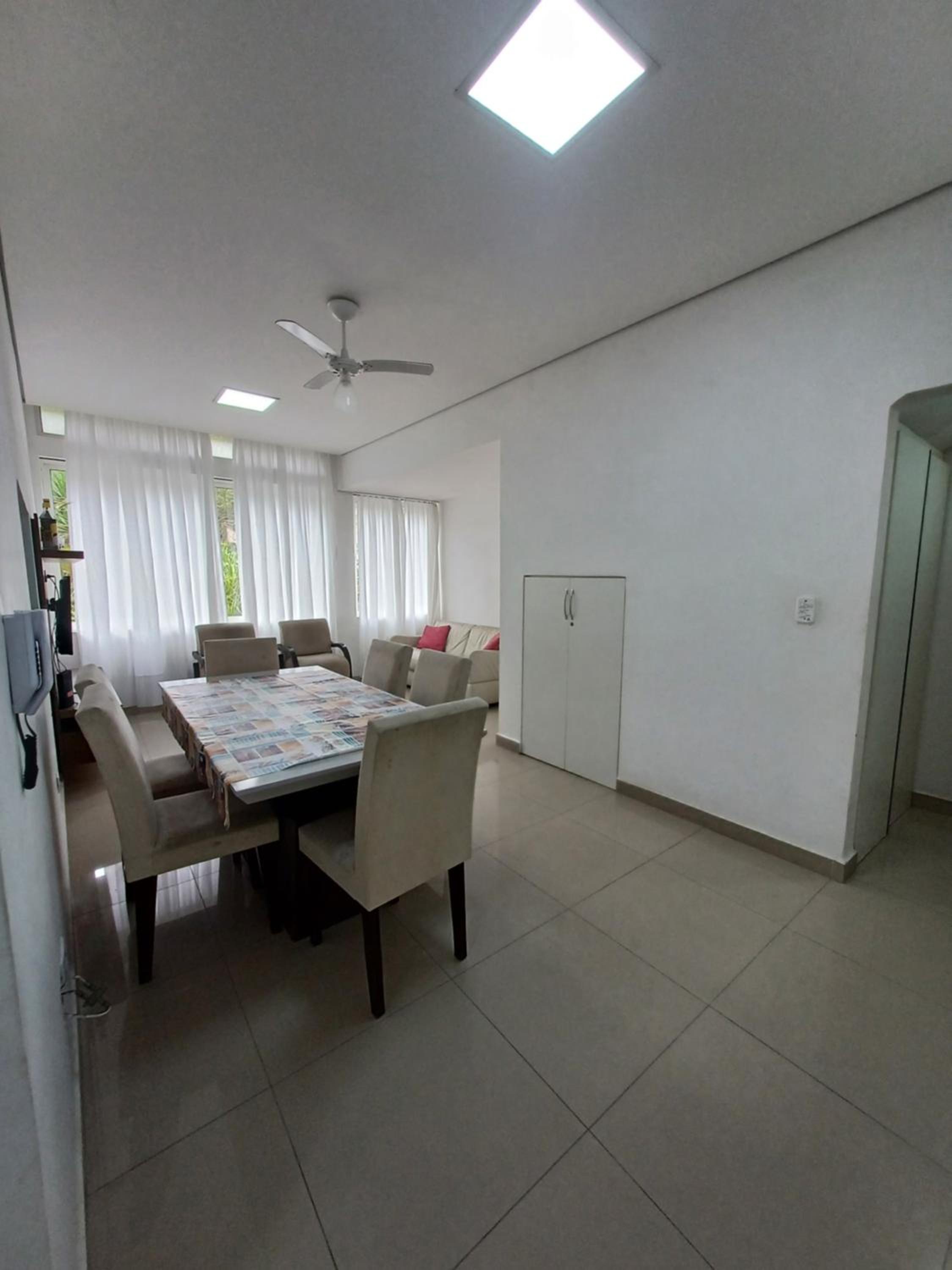 Apartamento Pé na Areia Temporada Guaruja