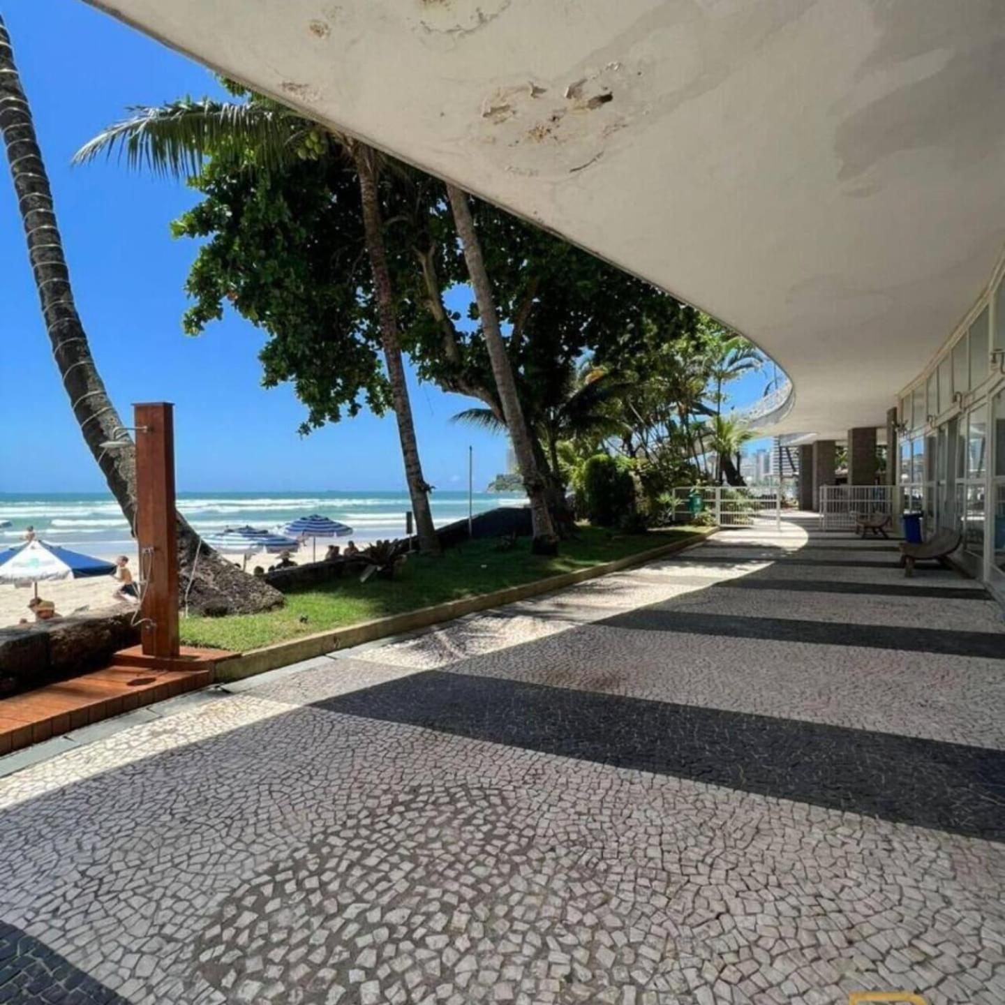 Apartamento Pé na Areia Temporada Guaruja