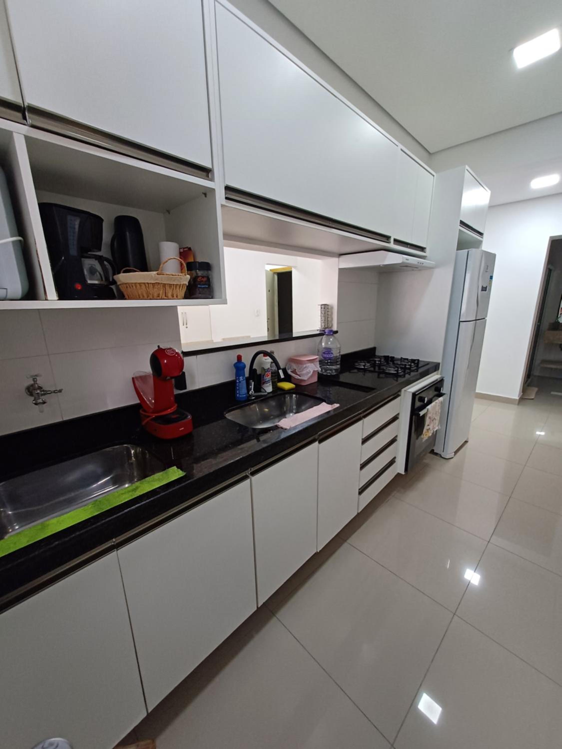 Apartamento Pé na Areia Temporada Guaruja
