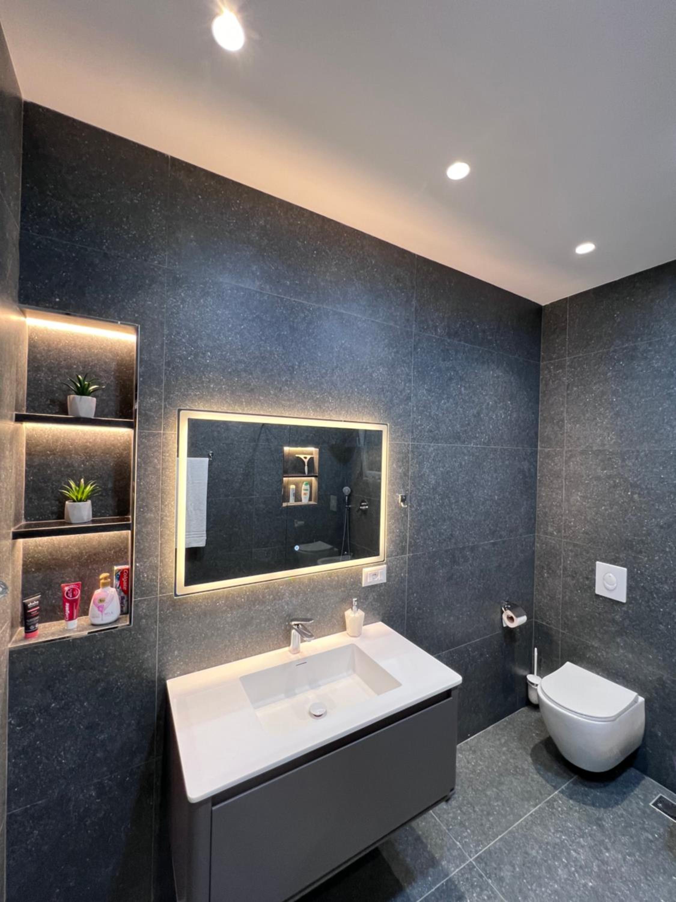 White Star Villa - Studio Apartments with Parking
