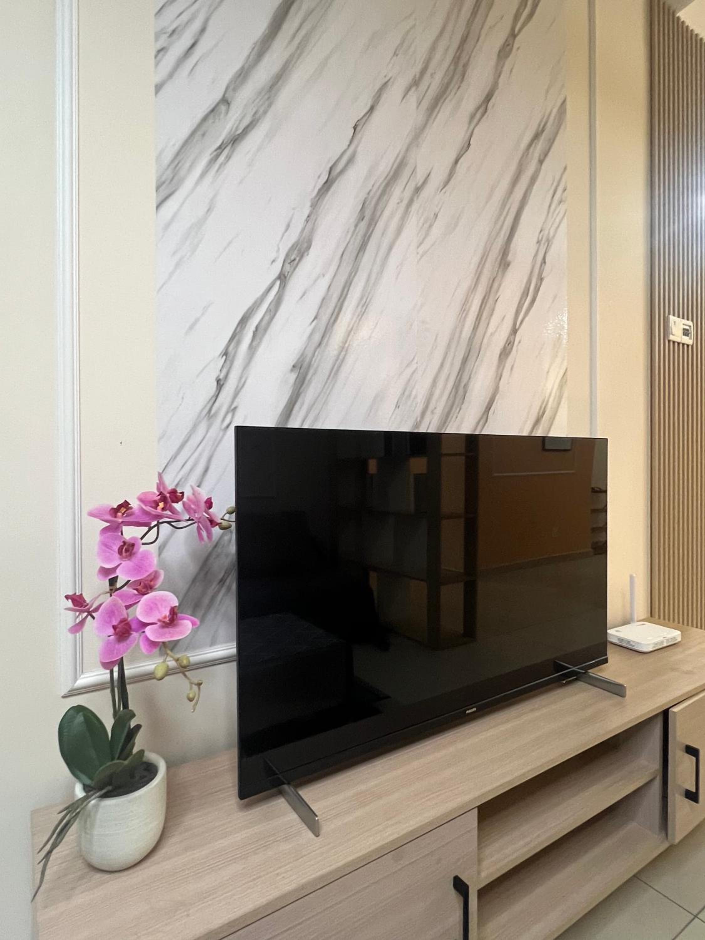 RoseWood Suites At Reizz Residence