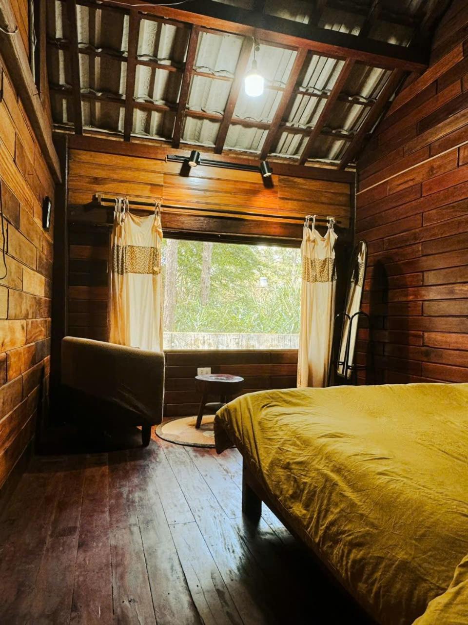 Chủ Nhật Homestay Măng Đen
