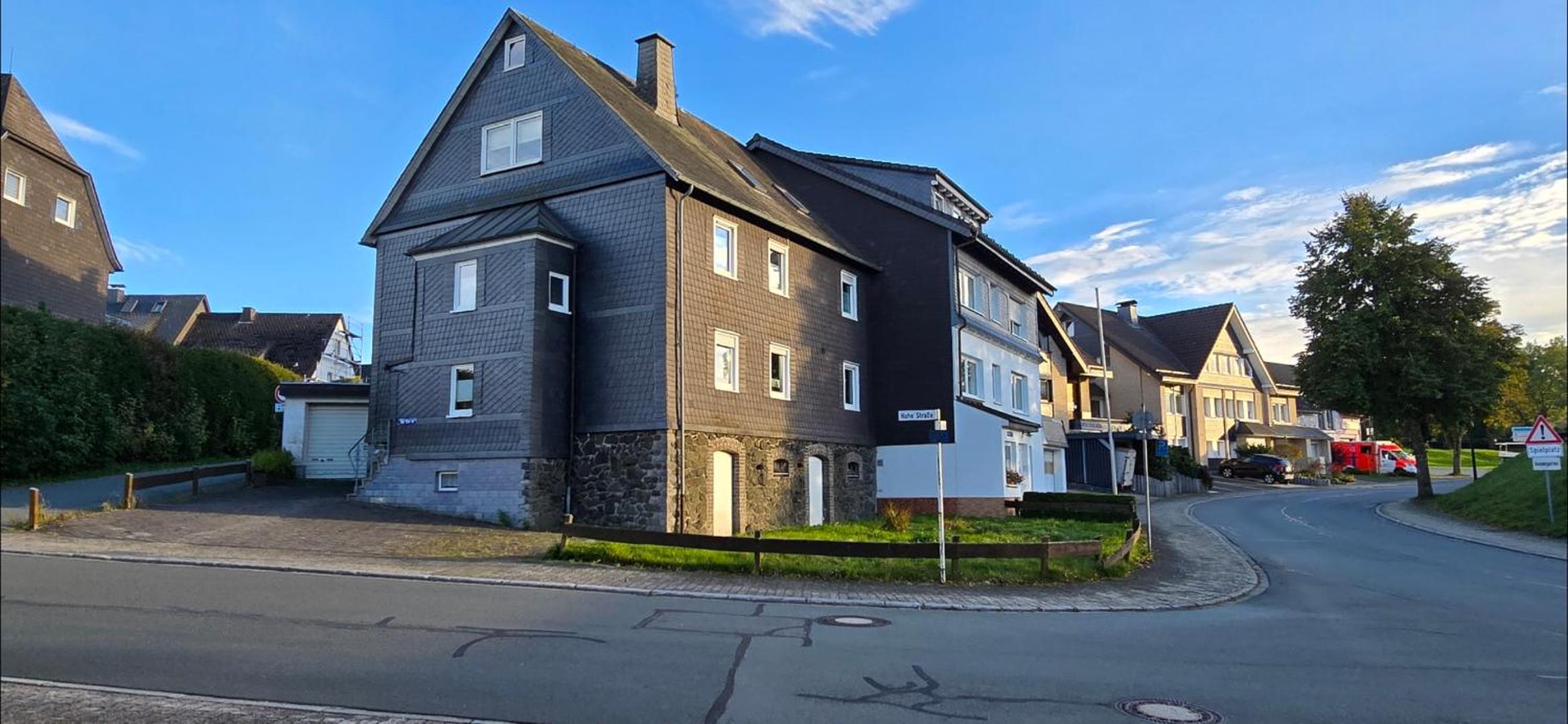 Schieferstübchen - Großes Ferienhaus Winterberg Zentrum - Ideal für Familien und Gruppen 10 Personen