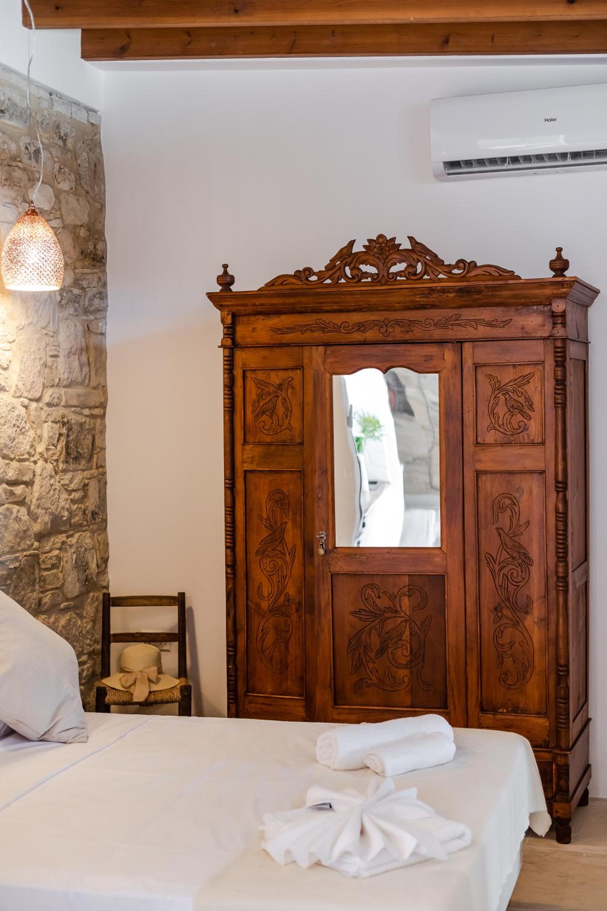 The calopes suites